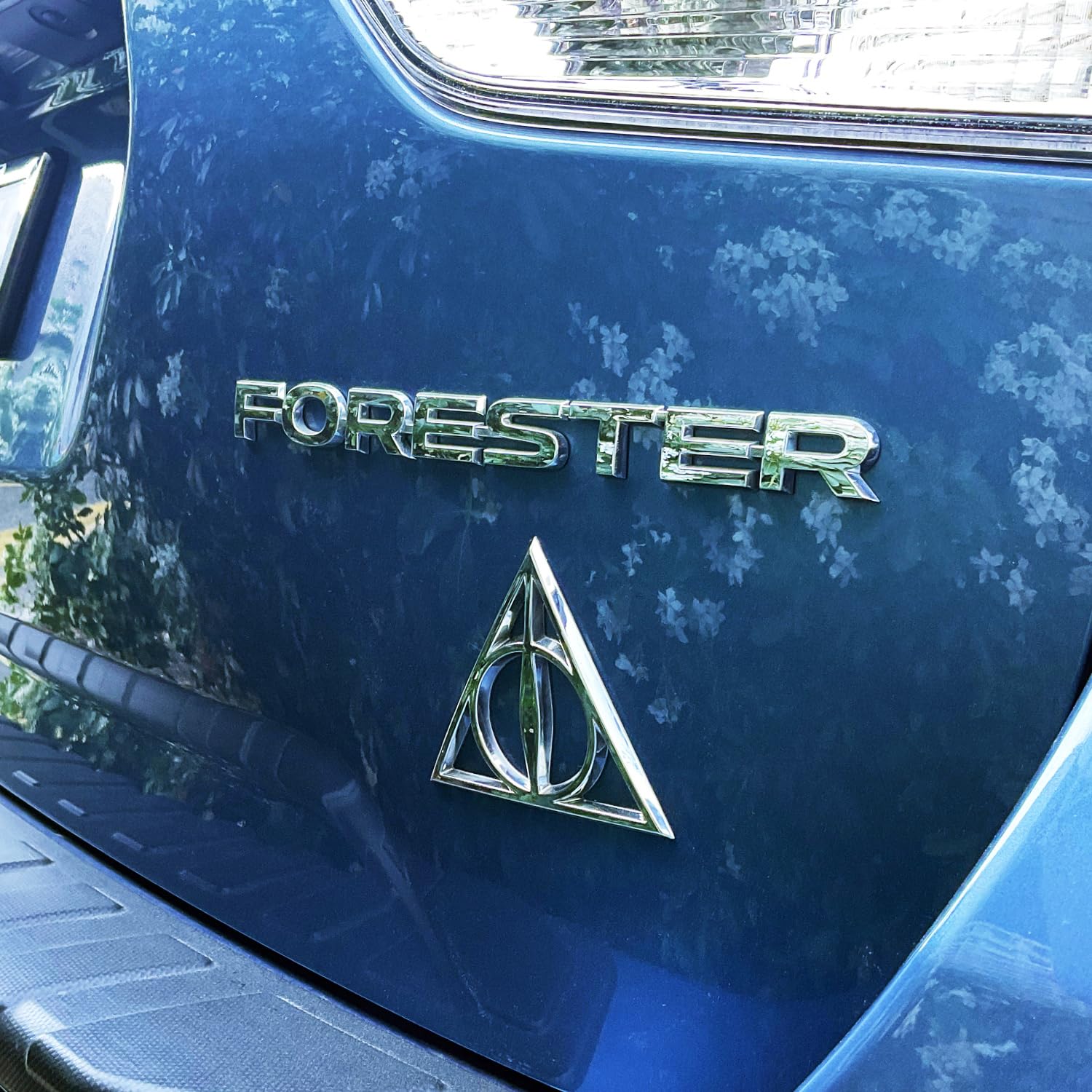 Fan Emblems Deathly Hallows Car Emblem - Harry Potter Symbol 3D Auto Badge - Color: Chrome - Size: 3.7 X 3.2 X 0.2 Inches - Offi