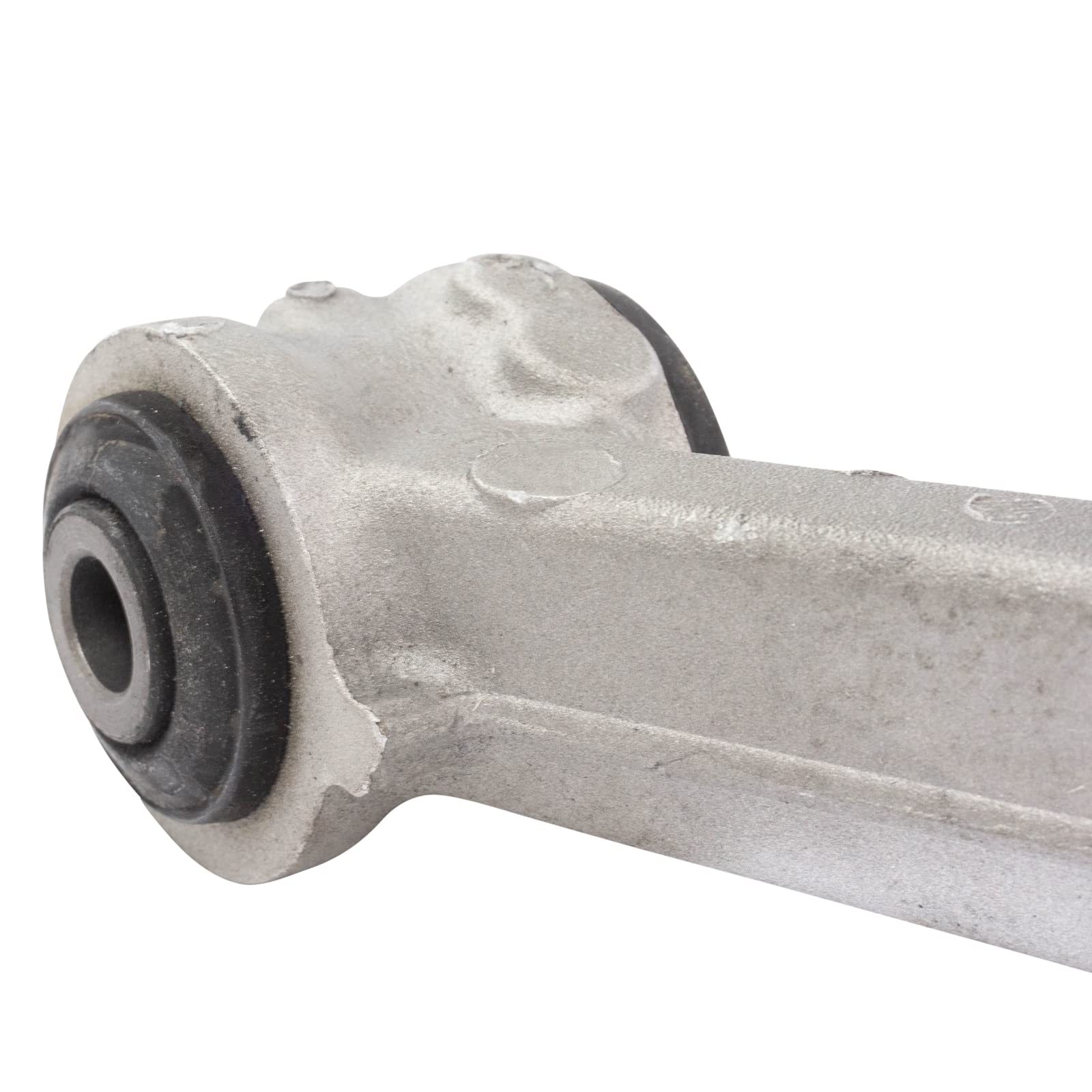 Trq Front Control Arm Lower Right Rh For 2007-2013 Chevy Avalanche / 2007-2011 Cadillac Escalade / 2009-2013 Gmc Sierra 1500/200