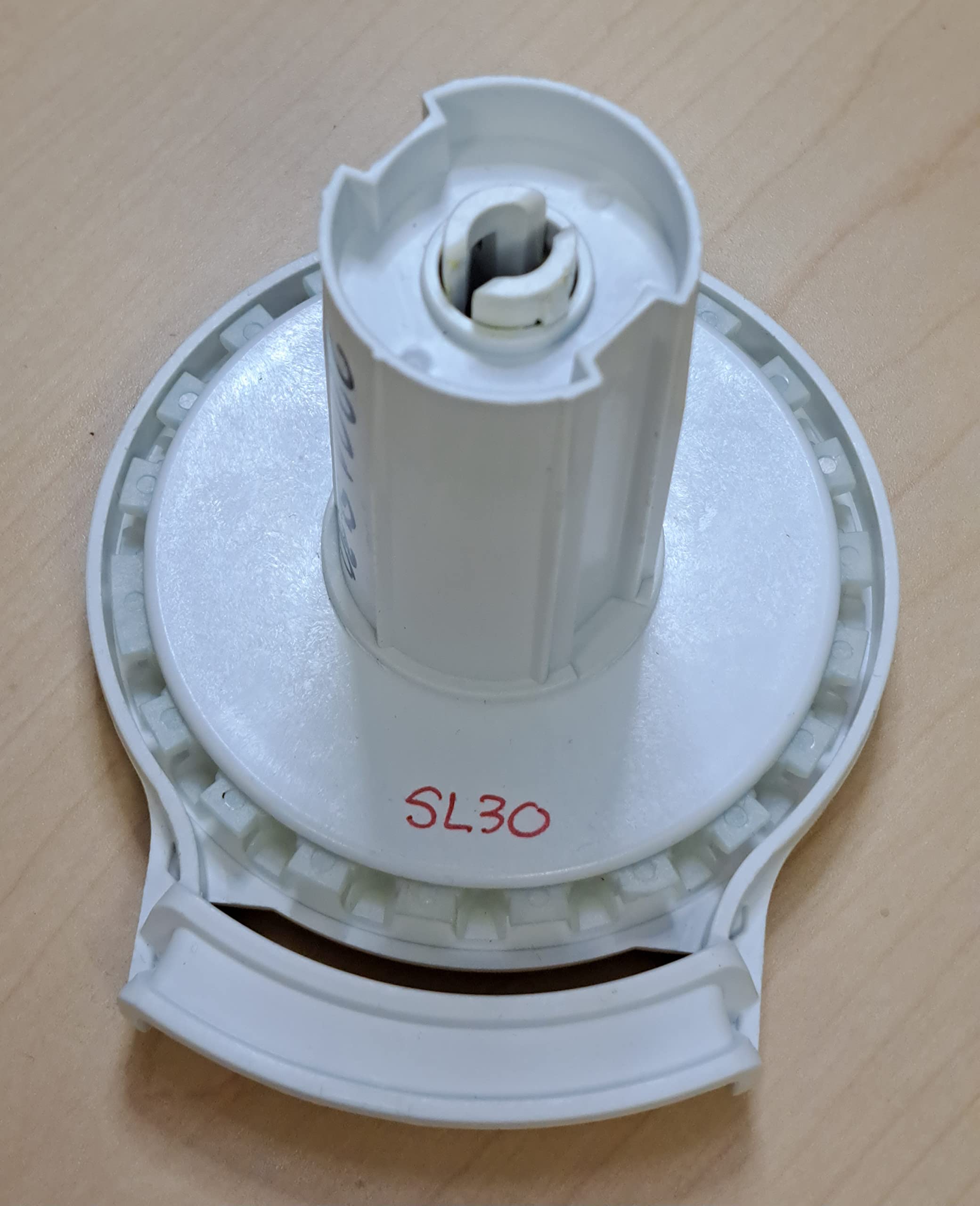 Rollease Clutch Skyline Hook Mount (White, SL20 1 1/2'' Tube) with Clear Bead Stop 2203