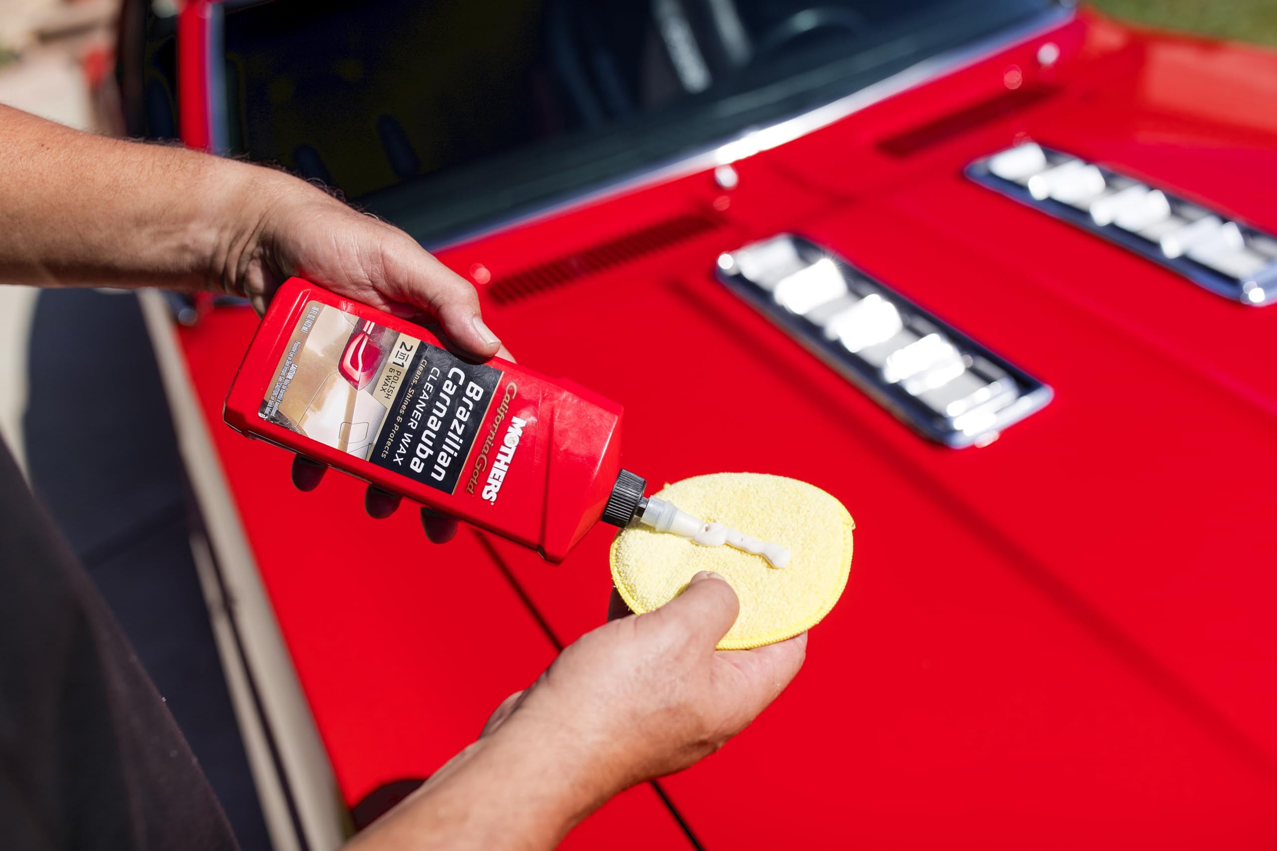 Mothers 05701 California Gold Brazilian Carnauba Cleaner Liquid Wax - 16 Oz.