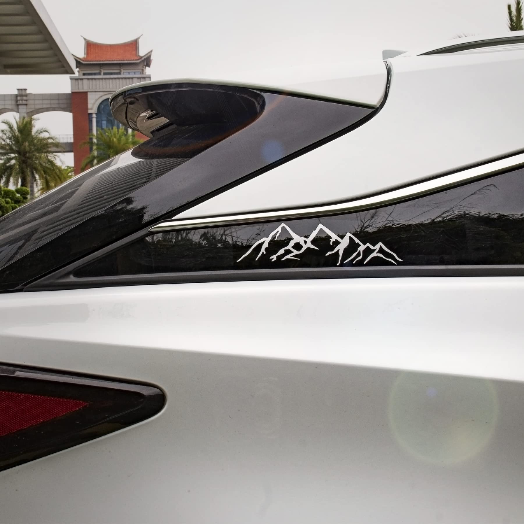 Sngaro Vinyl Snow Mountain Tree Sticker, Trunk Logo Sticker, Car Exterior Accessories, Universal For Car, Window And Laptop (Whi