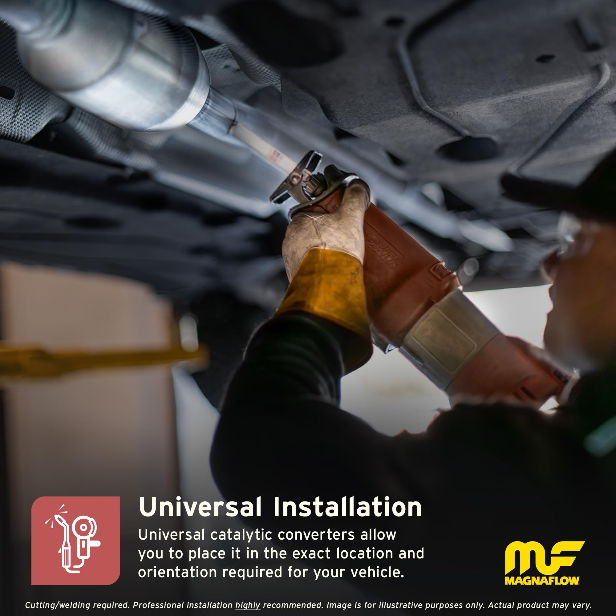 Magnaflow Catalytic Converter 447206: 2.5/2.5 Inlet/Outlet, California Grade, Universal Fit (Carb Compliant)