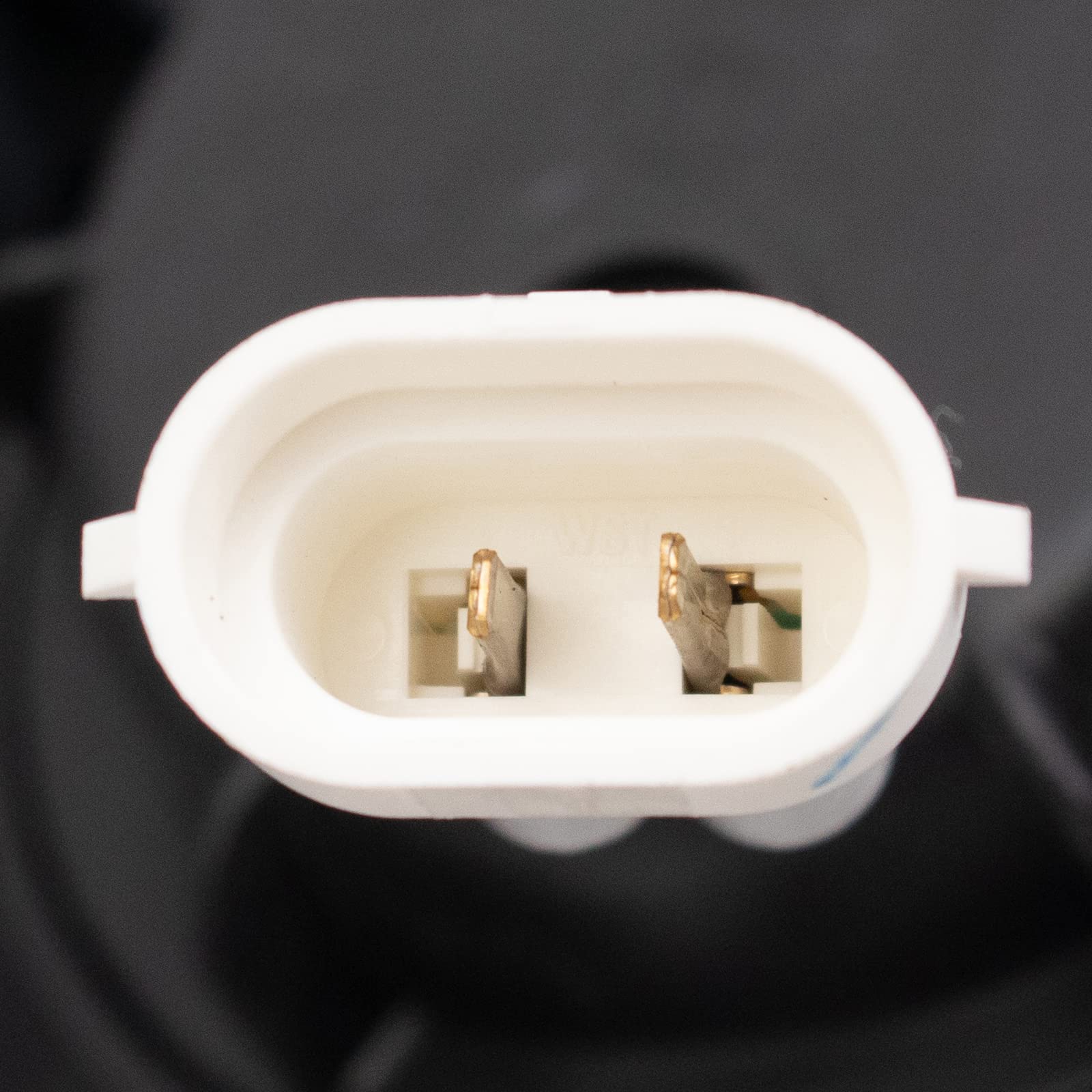 Trq Headlight Assembly Set Headlights Driver & Passenger Side Halogen Compatible With 2016-2022 Toyota Tacoma To2502242 To250224