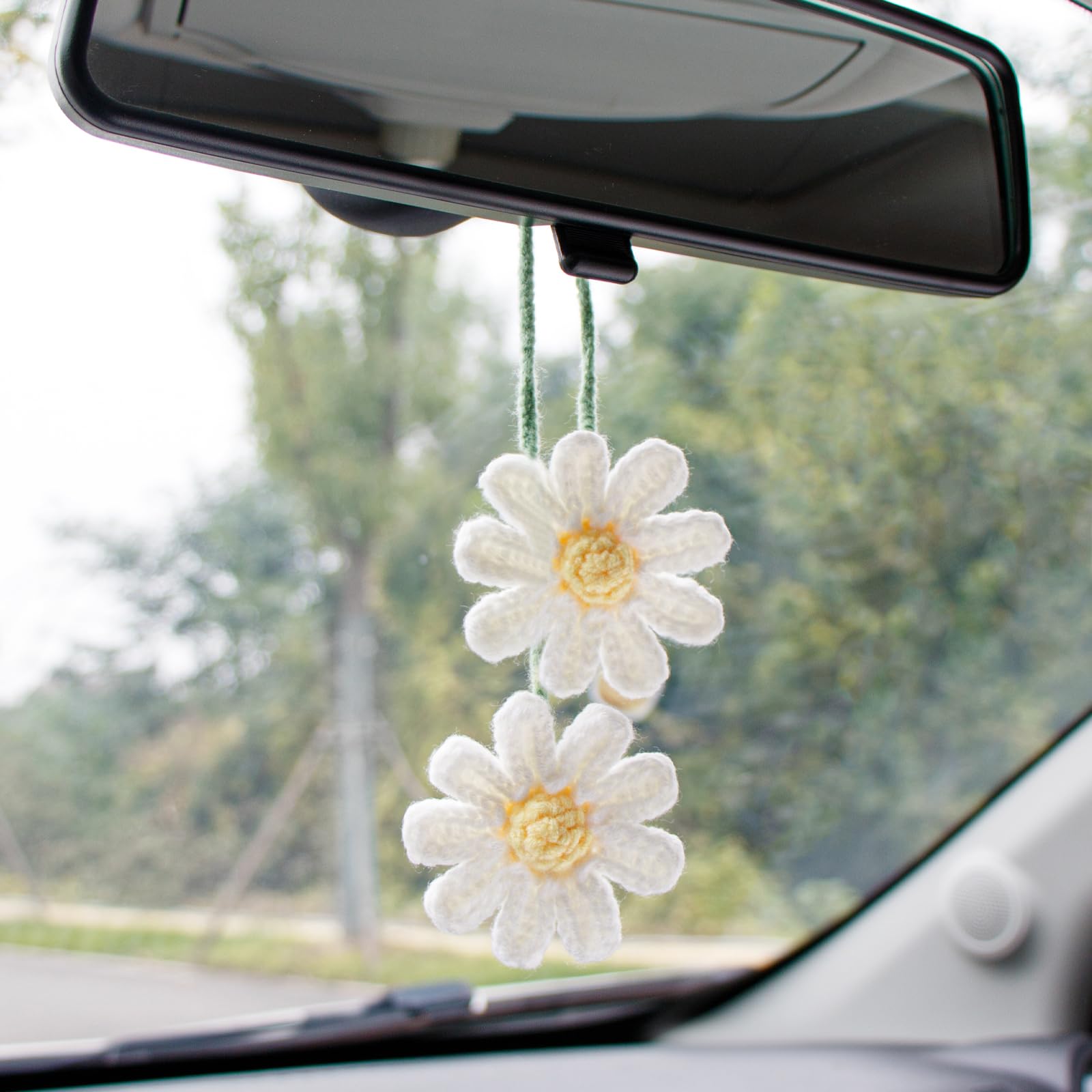 Cute Crochet Flower Car Accessories for Women Rear View Mirror Accessories Handmade Knitted Daisy Car Decor Car Accessories Aest