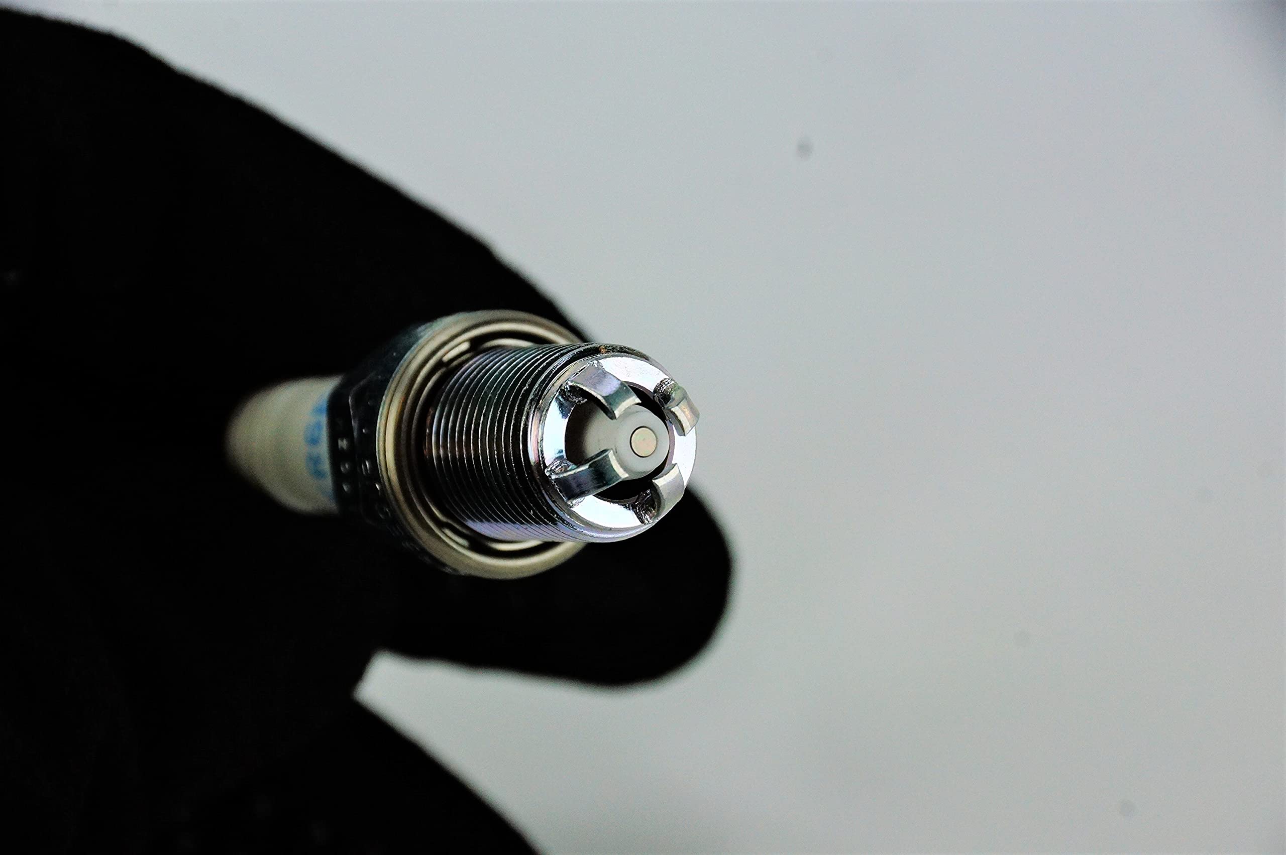 1 Pc * New * Ngk 3199 Laser Platinum Premium Spark Plugs Bkr6Equp