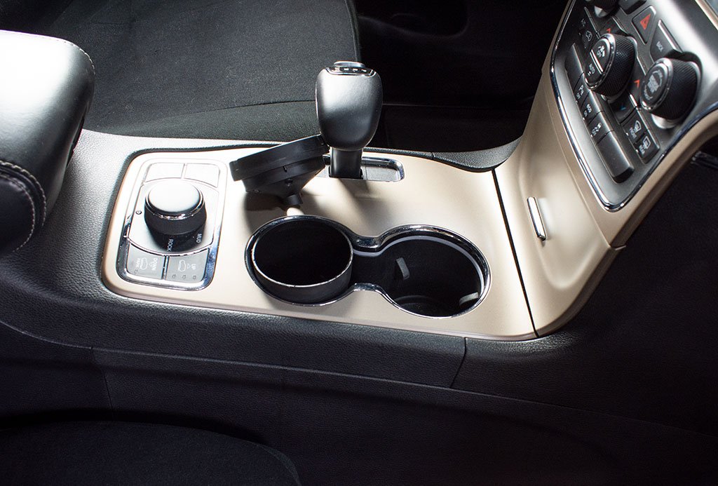 Custom Accessories Black Smokeless Ashtray 93365D, 0.3" Plastic