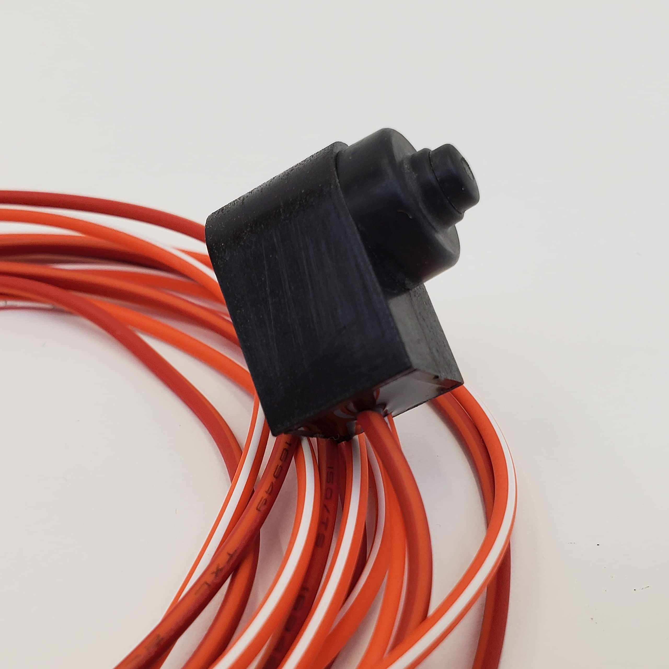Handlebar-Mounted Front Brake Light Switch with 50    of Wire for 1996-2009 Harley Street Glide, Electra Glide, Road Glide, Road