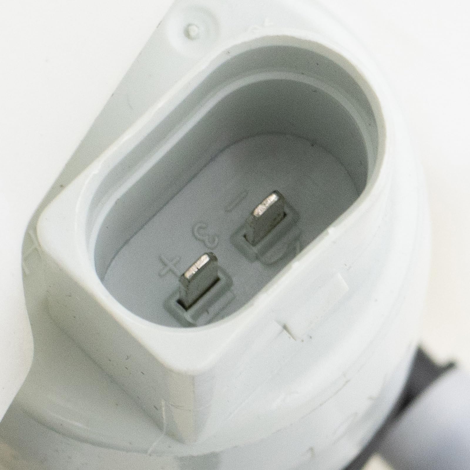 Trq Windshield Washer Reservoir Compatible With 2007-2009 Chrysler Aspen Dodge Durango Ch1288151