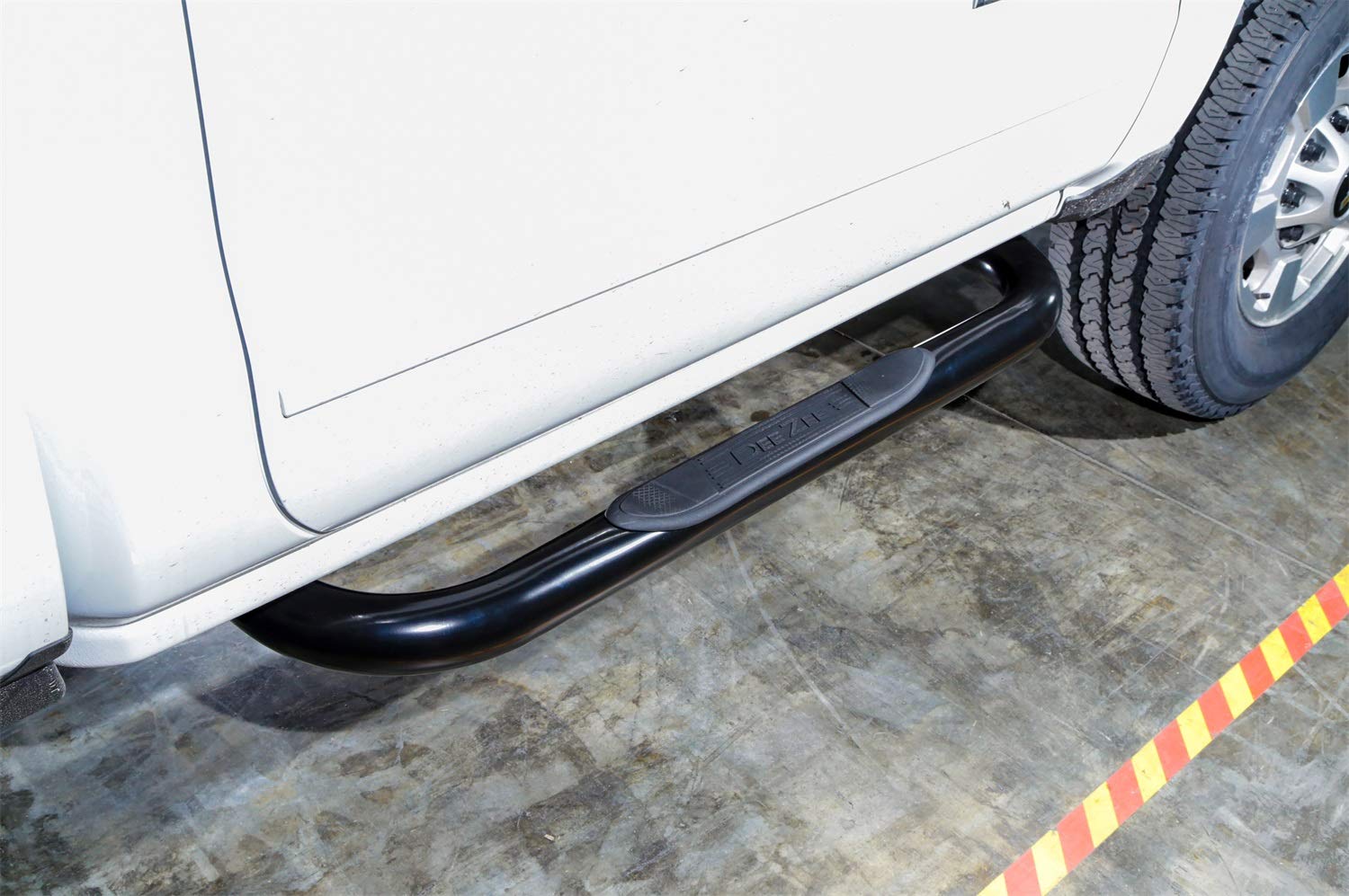 Dee Zee 370391 Black Nerf Bar For Ford Regular Cab
