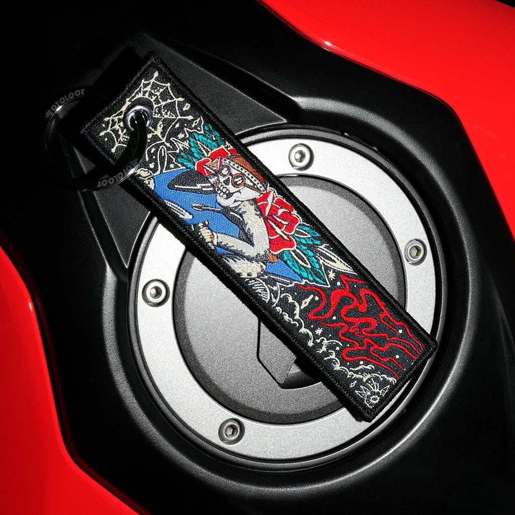 Motoloot Keychain For Motorcycles, Scooters, Cars And Gifts (Skull Cap Rider)