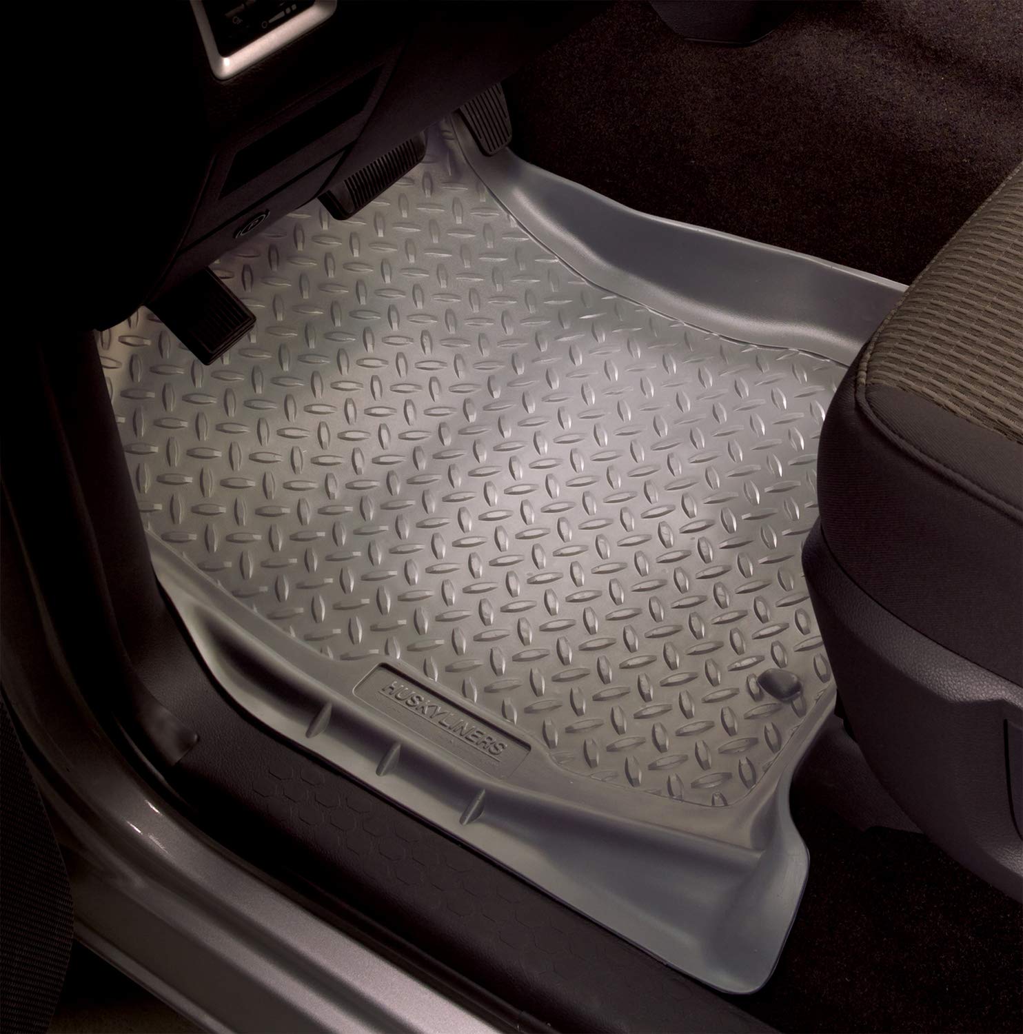 Husky Liners Classic Style Series | 1994 - 2001 Dodge Ram 1500, 1994 - 2002 Ram2500/3500 | Front Floor Liners, Black | 30711
