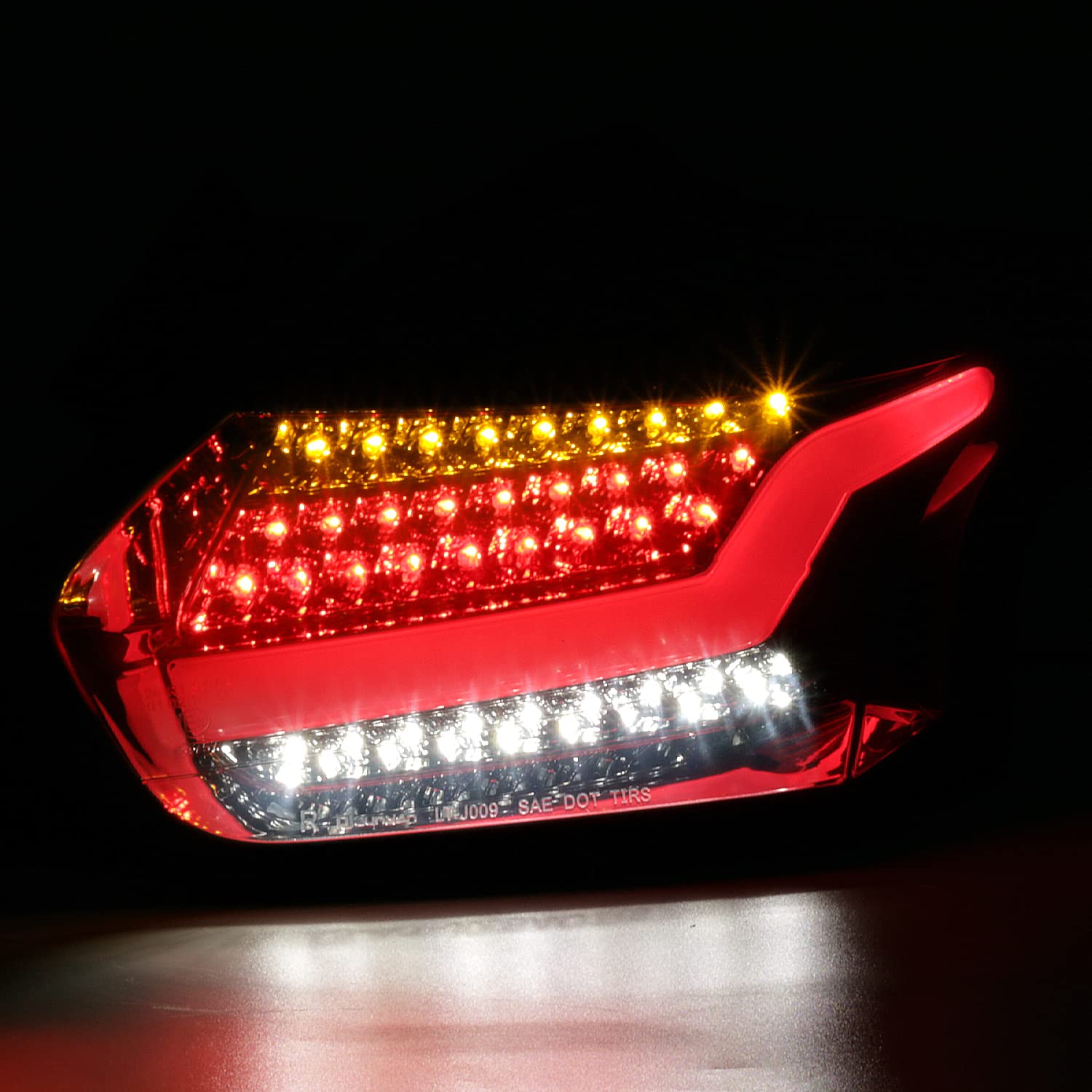 Spec-D Tuning Smoke Lens Led Bar Tail Lights Compatible With 2015-2018 Ford Focus Se/St/Titanium Hatchback, 2016-2018 Ford Focus Rs Hatchback, Left + Right Pair Assembly