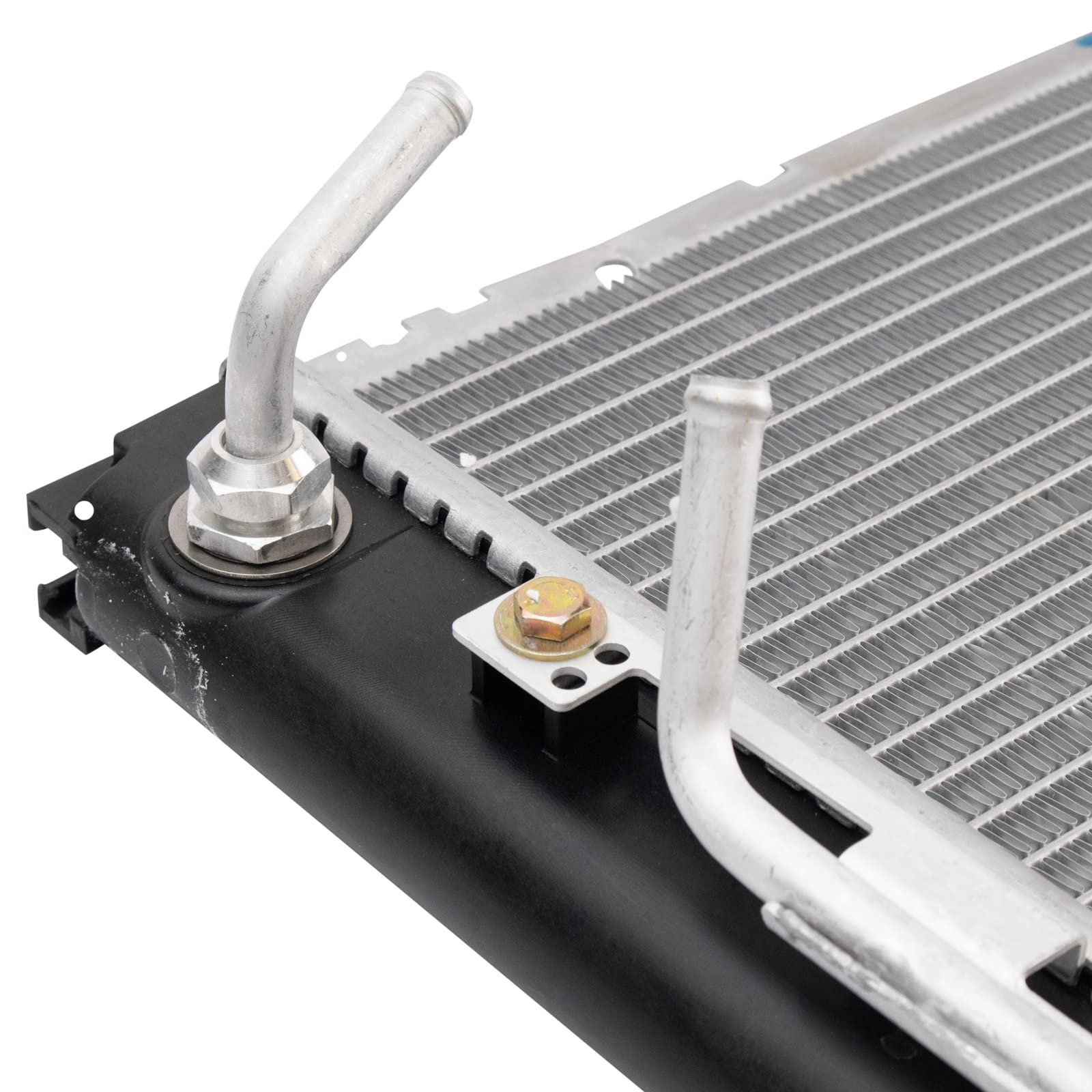 Trq Radiator Assembly Aluminum Core Compatible With 04-06 Toyota Sienna Cu2681 Cu2682 To3010281