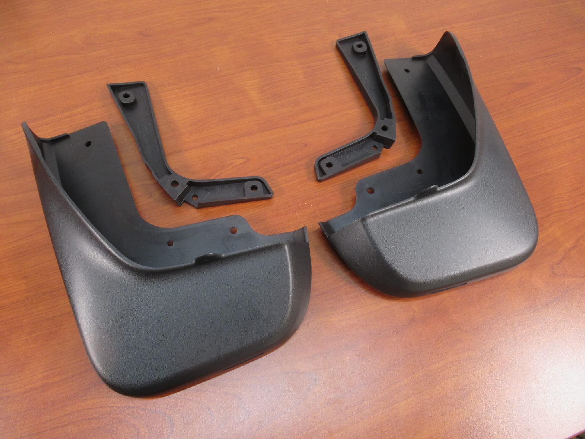 2021-2022 Jeep Grand Cherokee L Front & Rear Molded Splash Guards New Mopar Oem