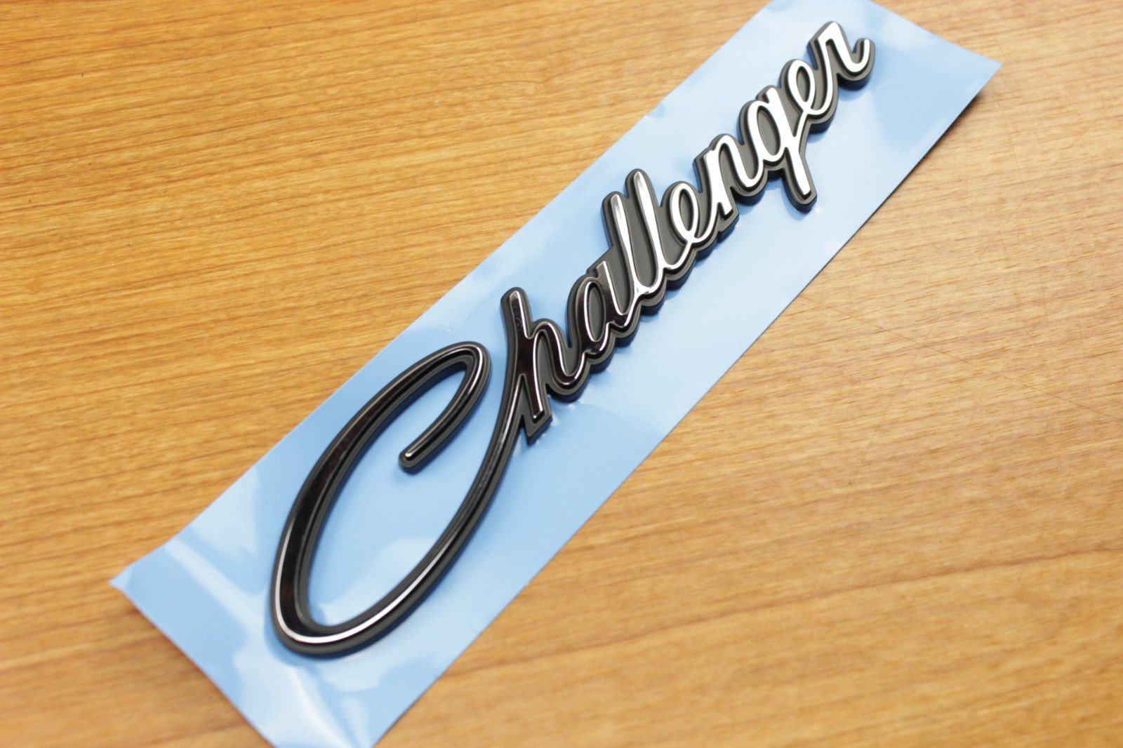 Dodge Challenger Fender Nameplate Emblem Badge Mopar Oem