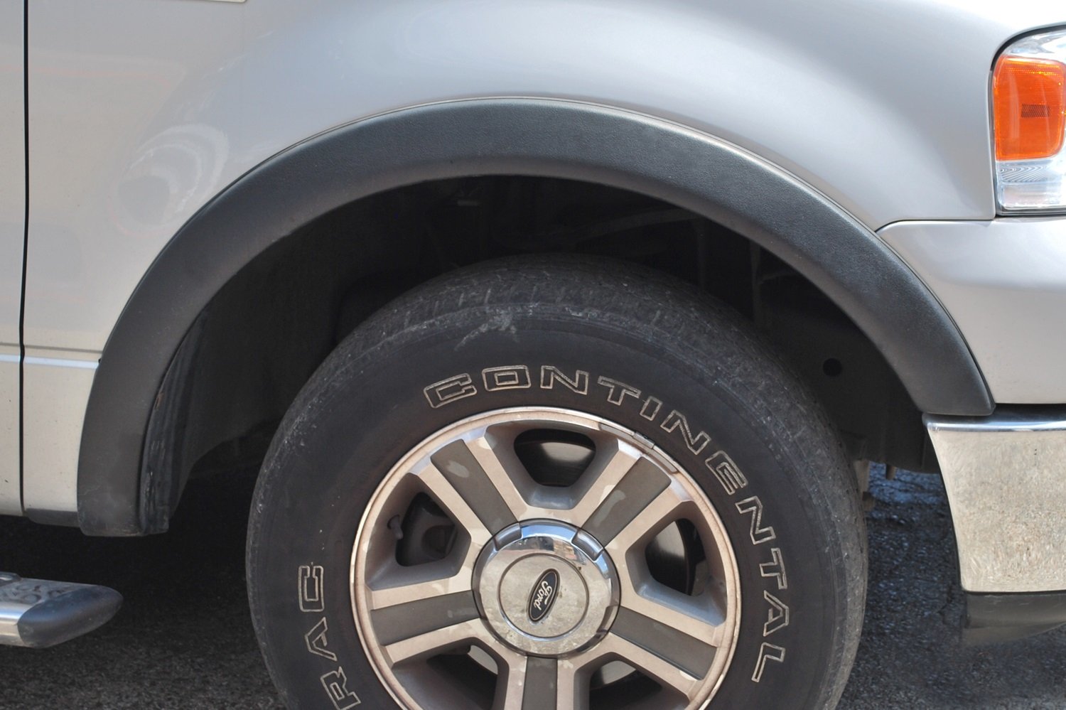 Lund Sx310S Elite Series Black Sport Style Standard Front And Rear Fender Flare - 4 Piece