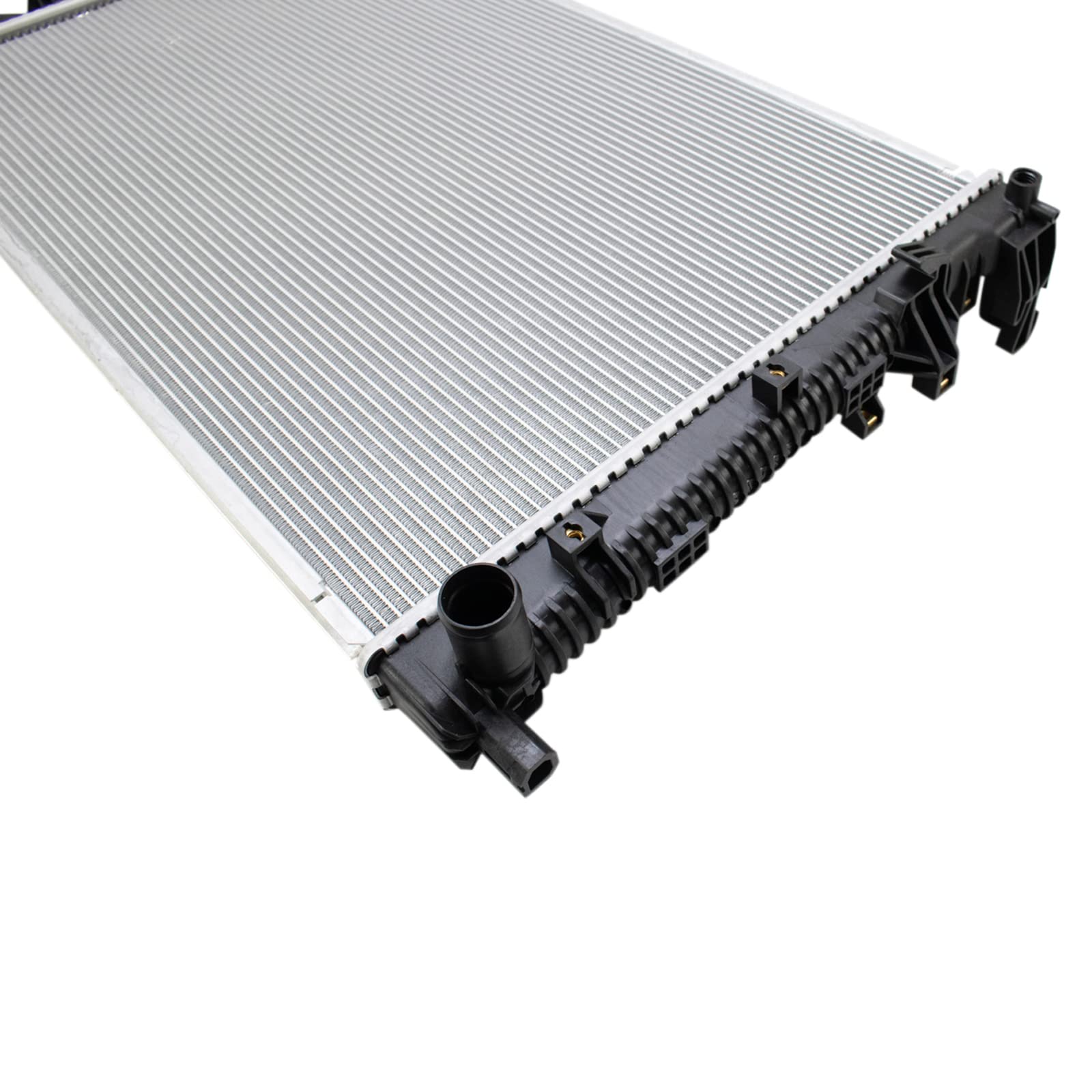 Trq Radiator Assembly Aluminum Core Compatible With 14-18 Jeep Cherokee Cu13401
