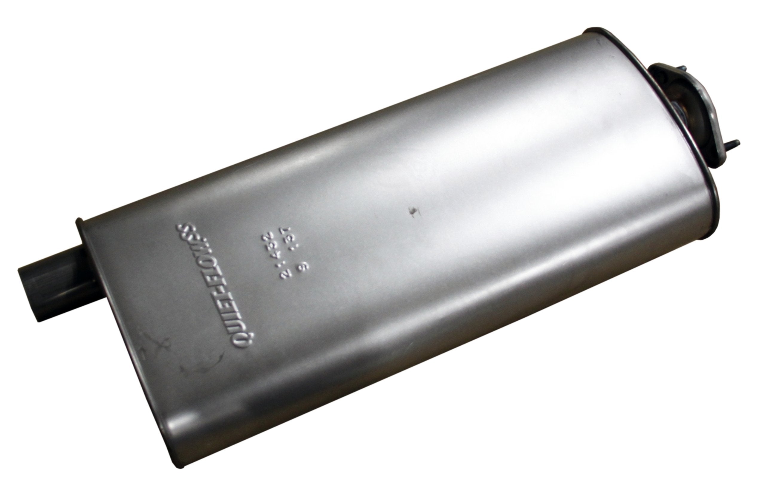 Walker Quiet-Flow Ss 21432 Direct Fit Exhaust Muffler 2.25 Outlet (Id) For Jeep Liberty