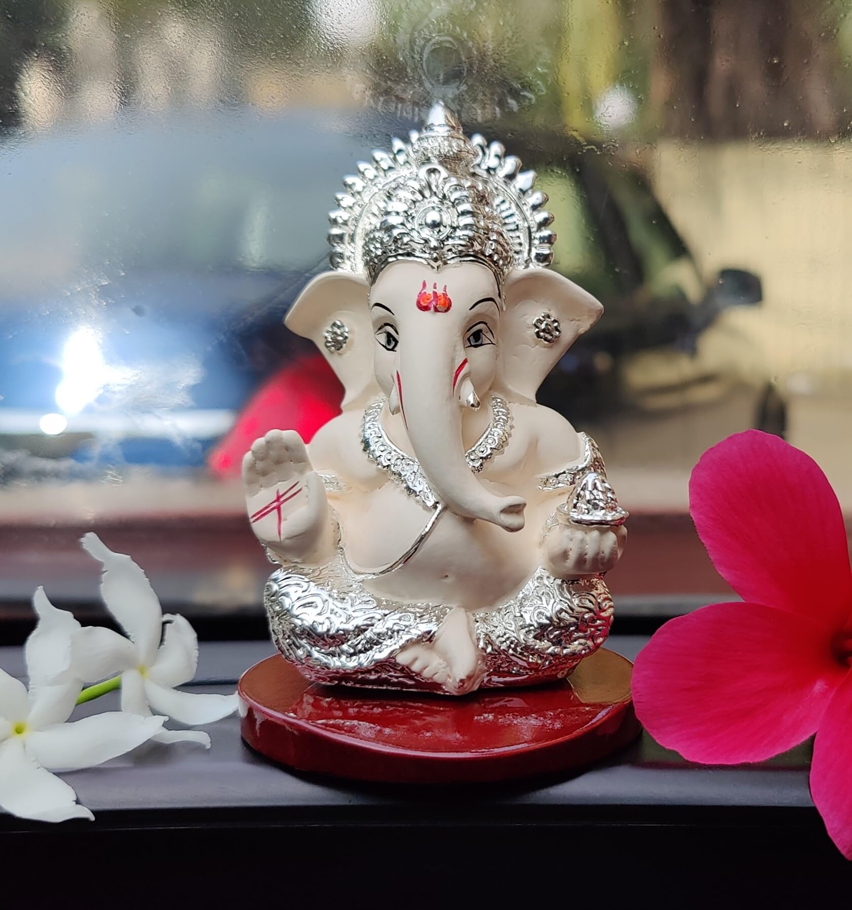Electrum Kala Udyam Experience Ganesha/Ganpati 999 Silver Plated Idol On Mdf Base For Car Dashboard, Office Desk, And Festive Gi