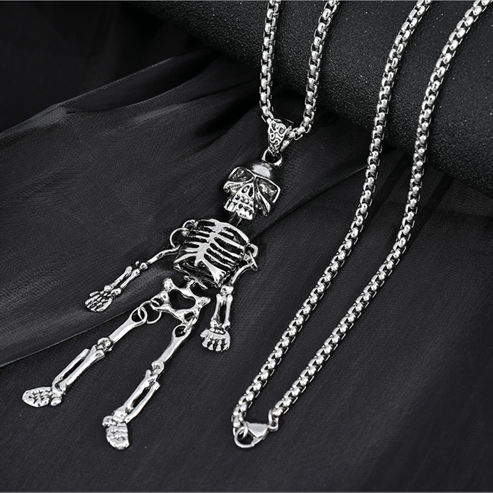 Sugar Skull Car Accessories Car Mirror Hanging Accessories, Swinging Skull Car Decor Skeleton Hanging Ornament Rear View Mirror