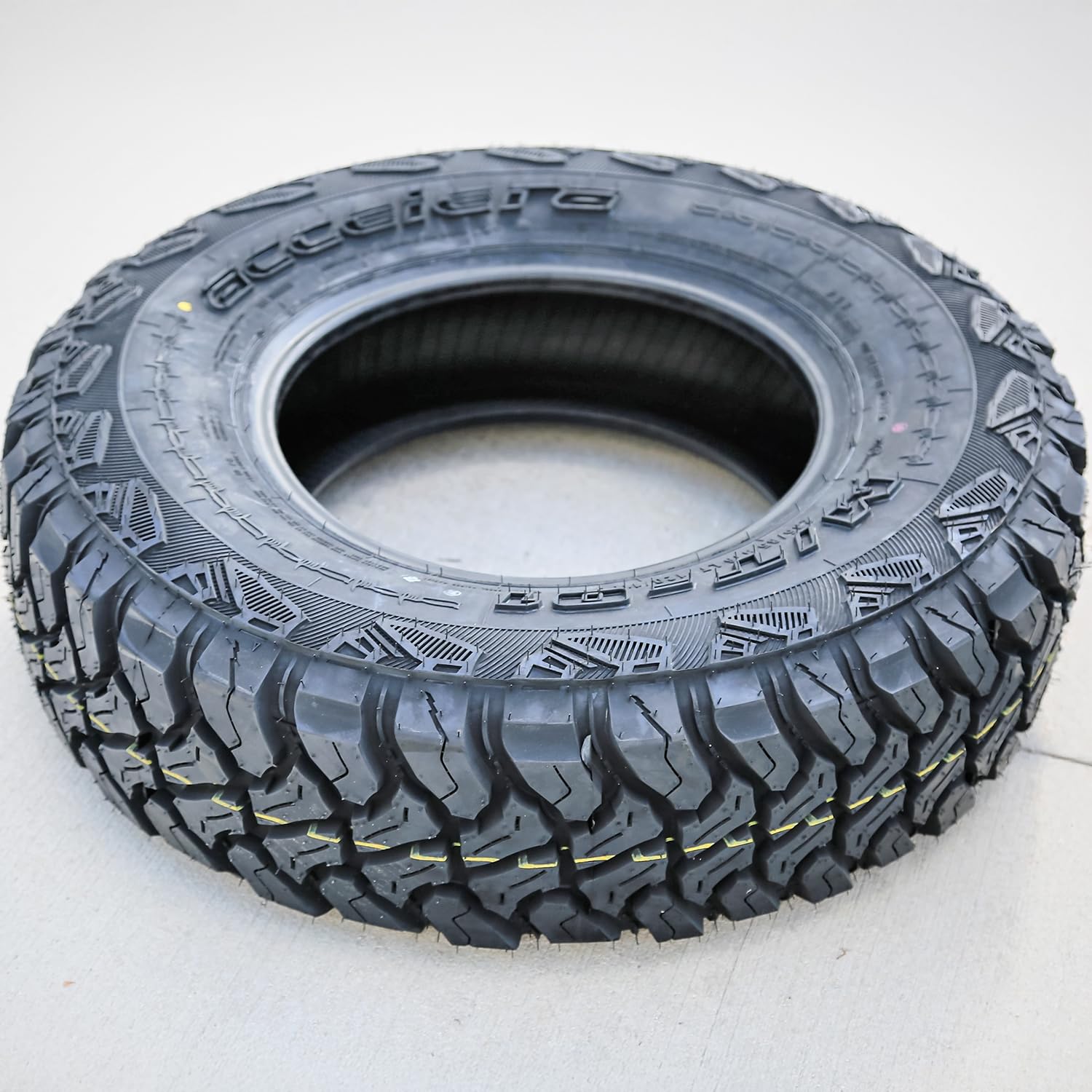 Accelera M/T-01 Mud Terrain Lt235/85R16 120/116Q E Light Truck Tire