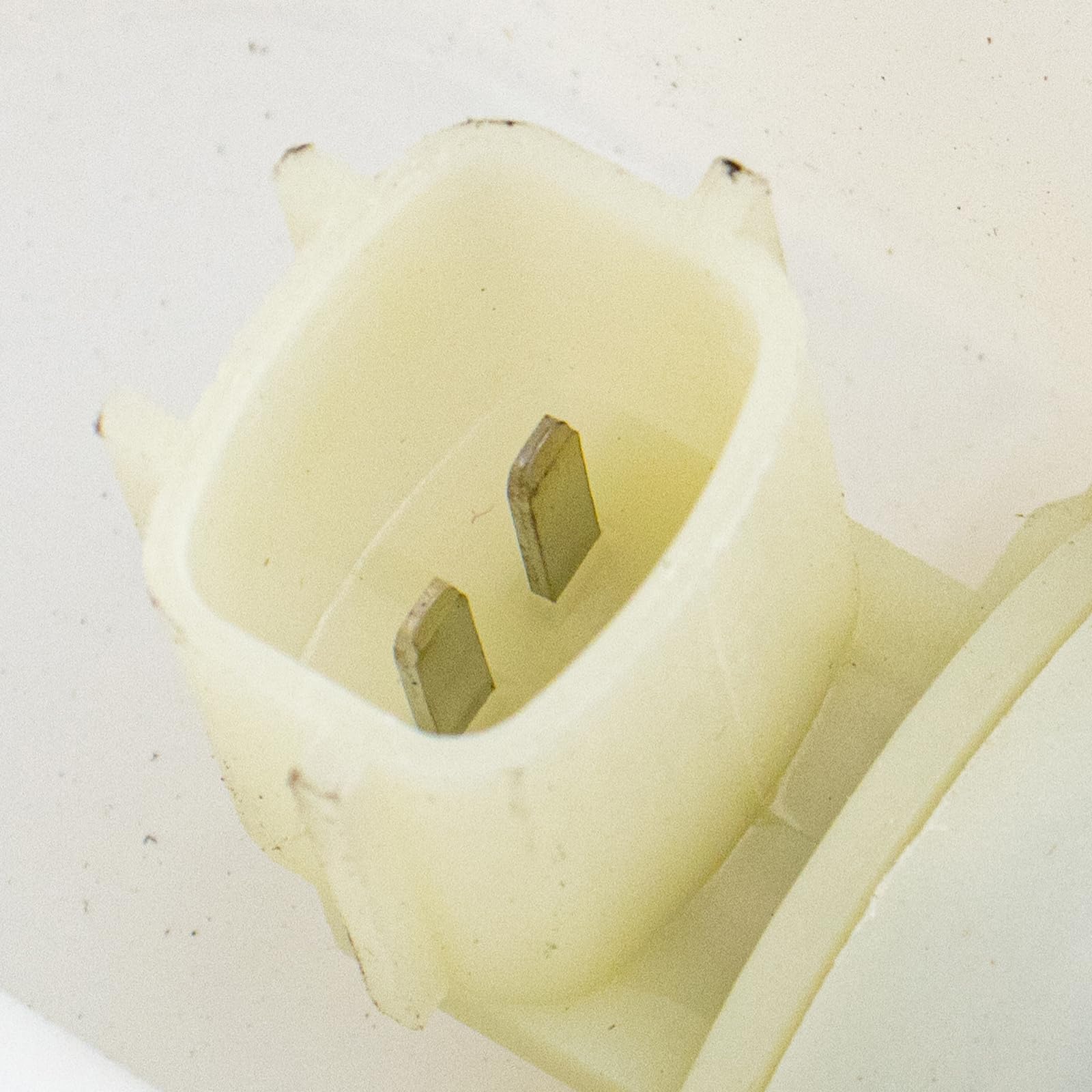 Trq Windshield Washer Reservoir Compatible With 2019-2021 Nissan Altima Ni1288192