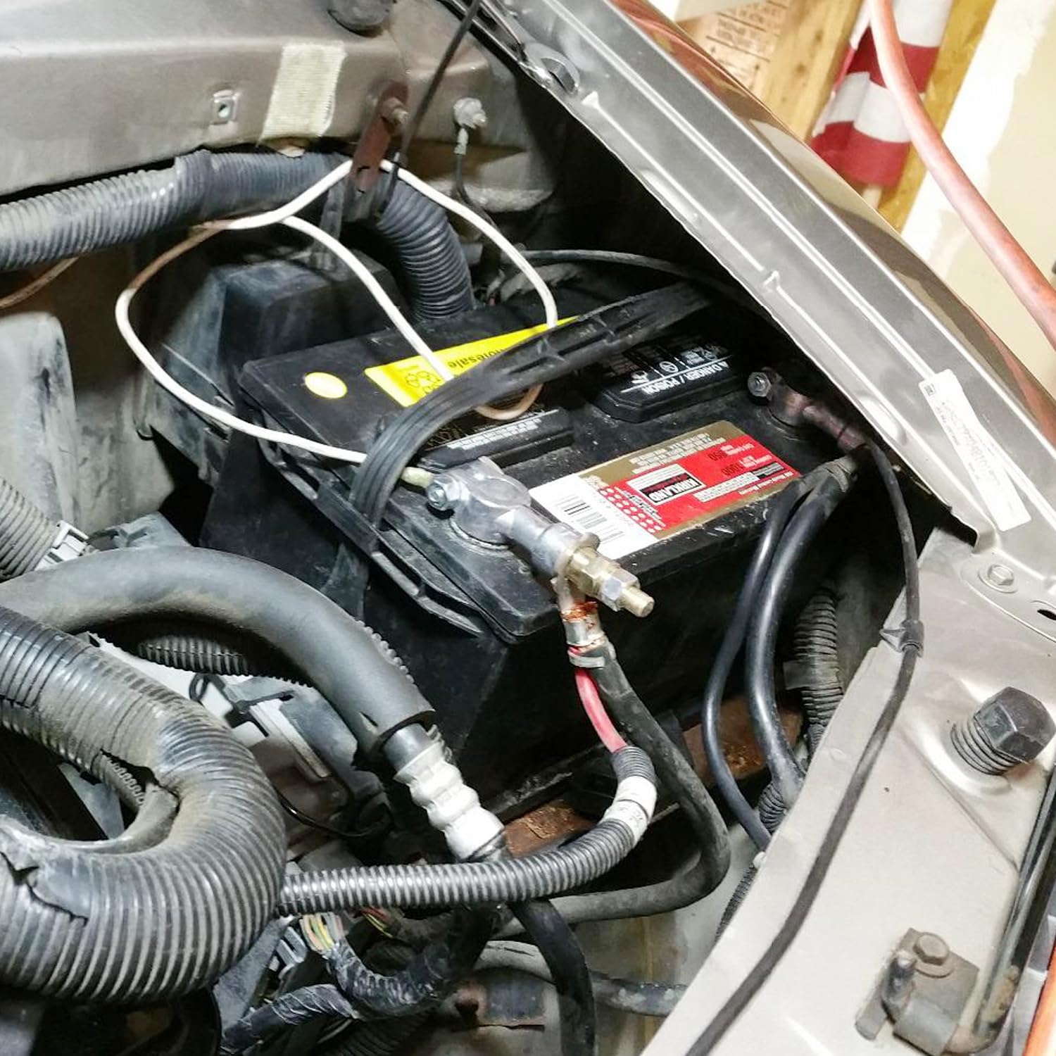 Ampper 3/8''-16 Thread Female Lead Top Post to Side Post Terminal Adapters, Standard Top Post to Standard 3/8'' Side Post Termin