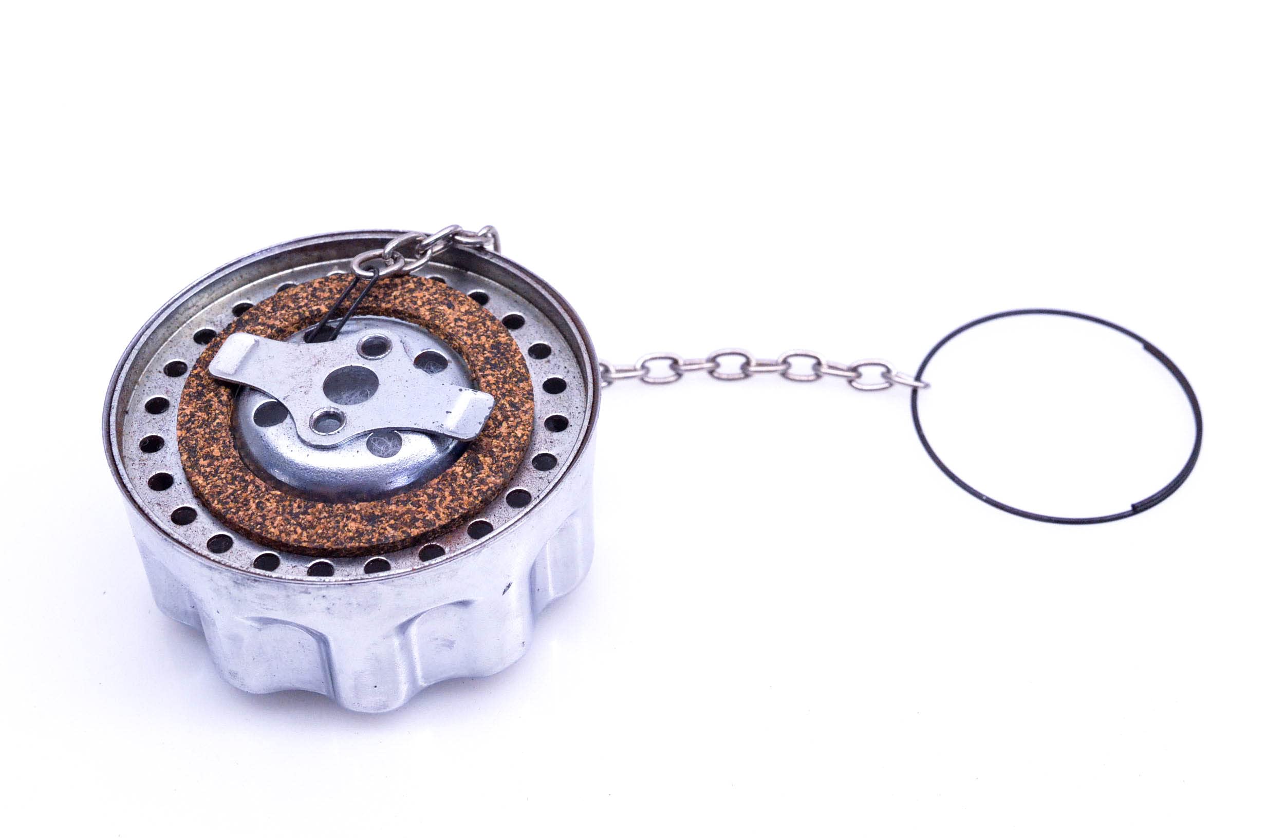 Replacement Cap With Chain For Chrome Filler-Strainer Breather Cap Assembly