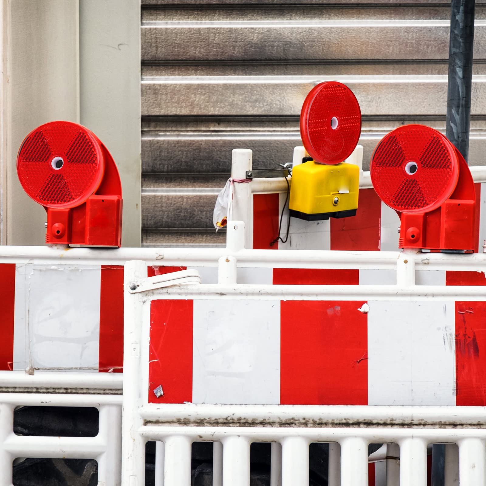 16 Pack Front Reflector Round Reflector For Driveway Fence Gate Posts Trailers Safety Reflectors With Center Mounting Holes Automobiles Boats Mailboxes Reflector (Red)