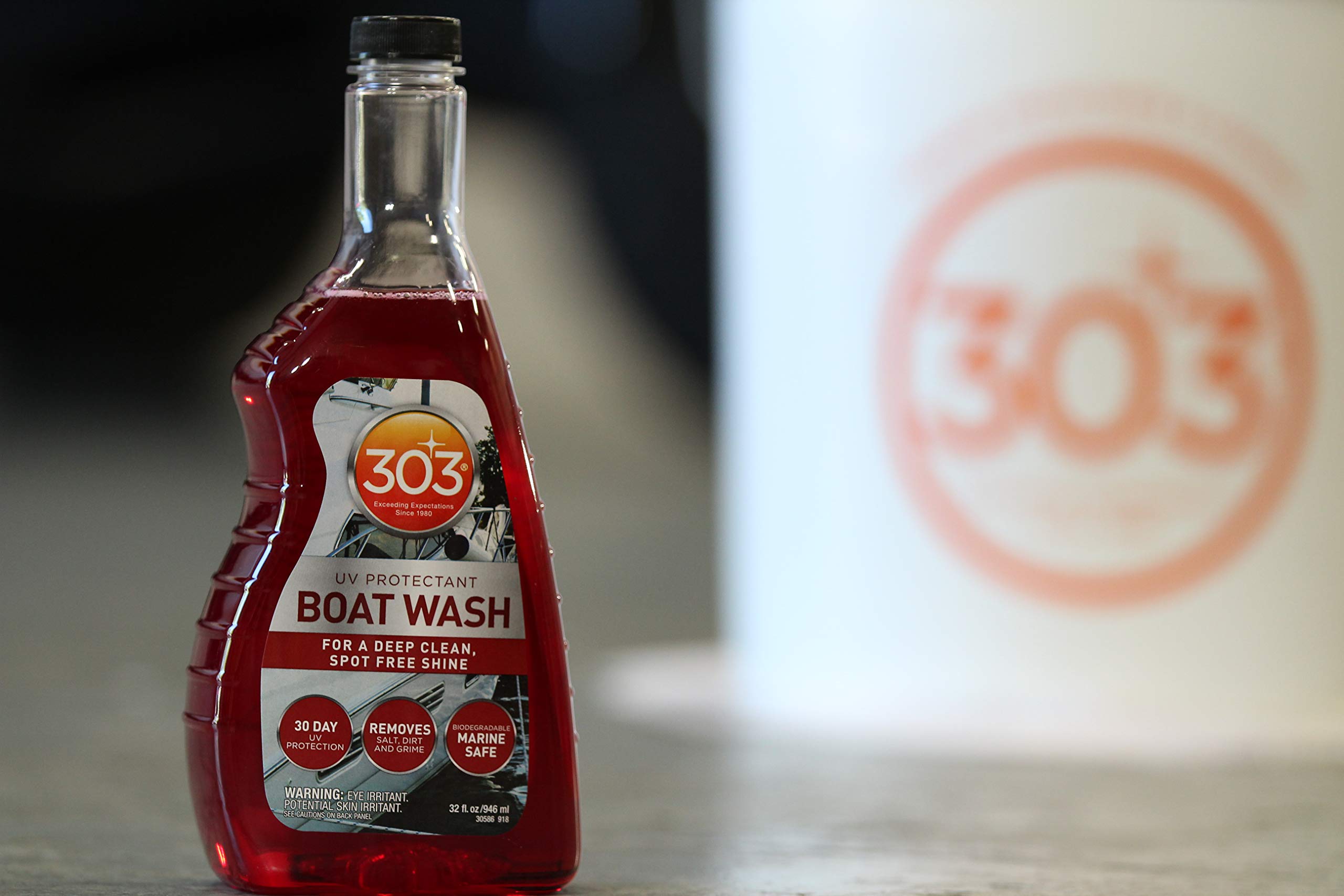 303 Products Marine Boat Wash with UV Protectant - For A Deep Clean, Spot Free Shine - 30 Day UV Protection - Removes Salt, Dirt