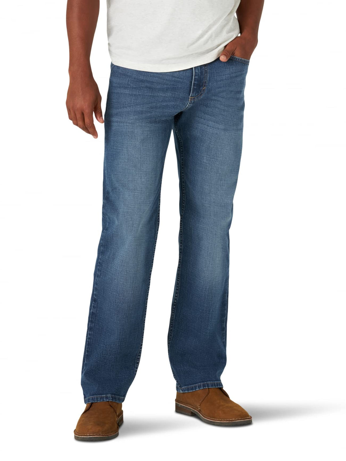 Wrangler Mens Free-To-Stretch Relaxed Fit Jean, Milwaukee, 38W X 30L