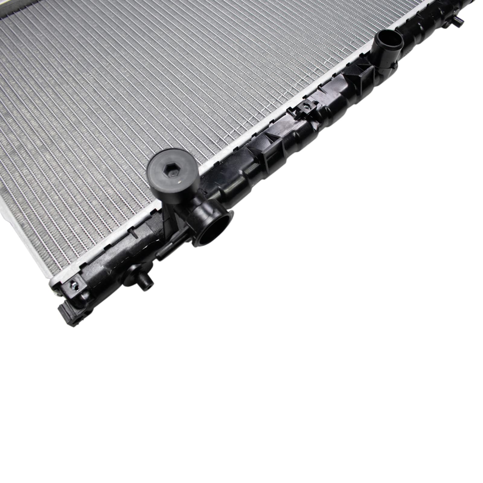 Trq Radiator Assembly Aluminum Core Compatible With 01-06 Hyundai Santa Fe Cu2389 Hy3010119