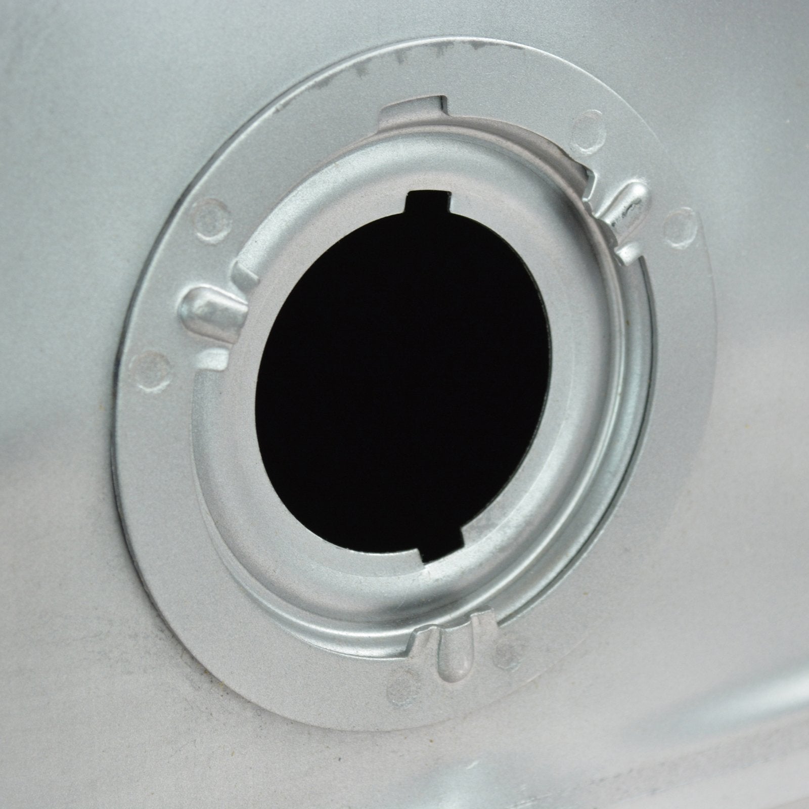 Trq Gas Fuel Tank 18 Gal Compatible With 1968-1970 Dodge Dart 1968-1969 Plymouth Barracuda Valiant