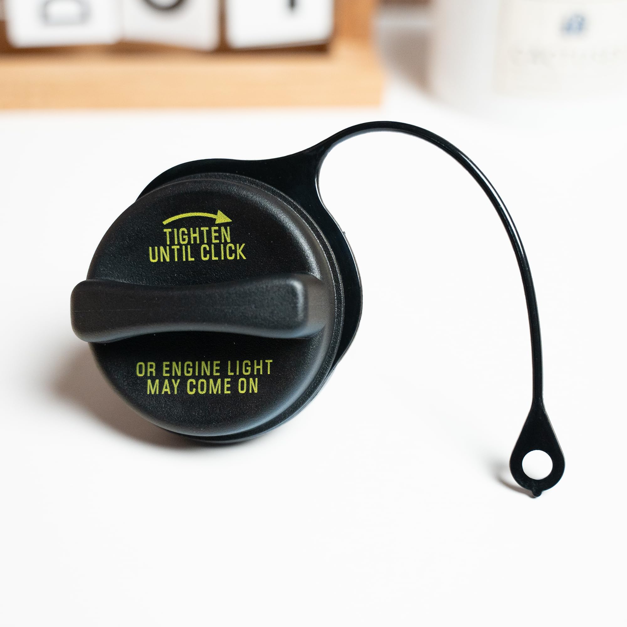 Rldym Fuel Tank Filler Cap, Gas Cap FC961 for Ford Mercury 1997-2007 Mustang, 1998-2009 ranger, 1999-2004 Town Car, 1998-1999 Tr