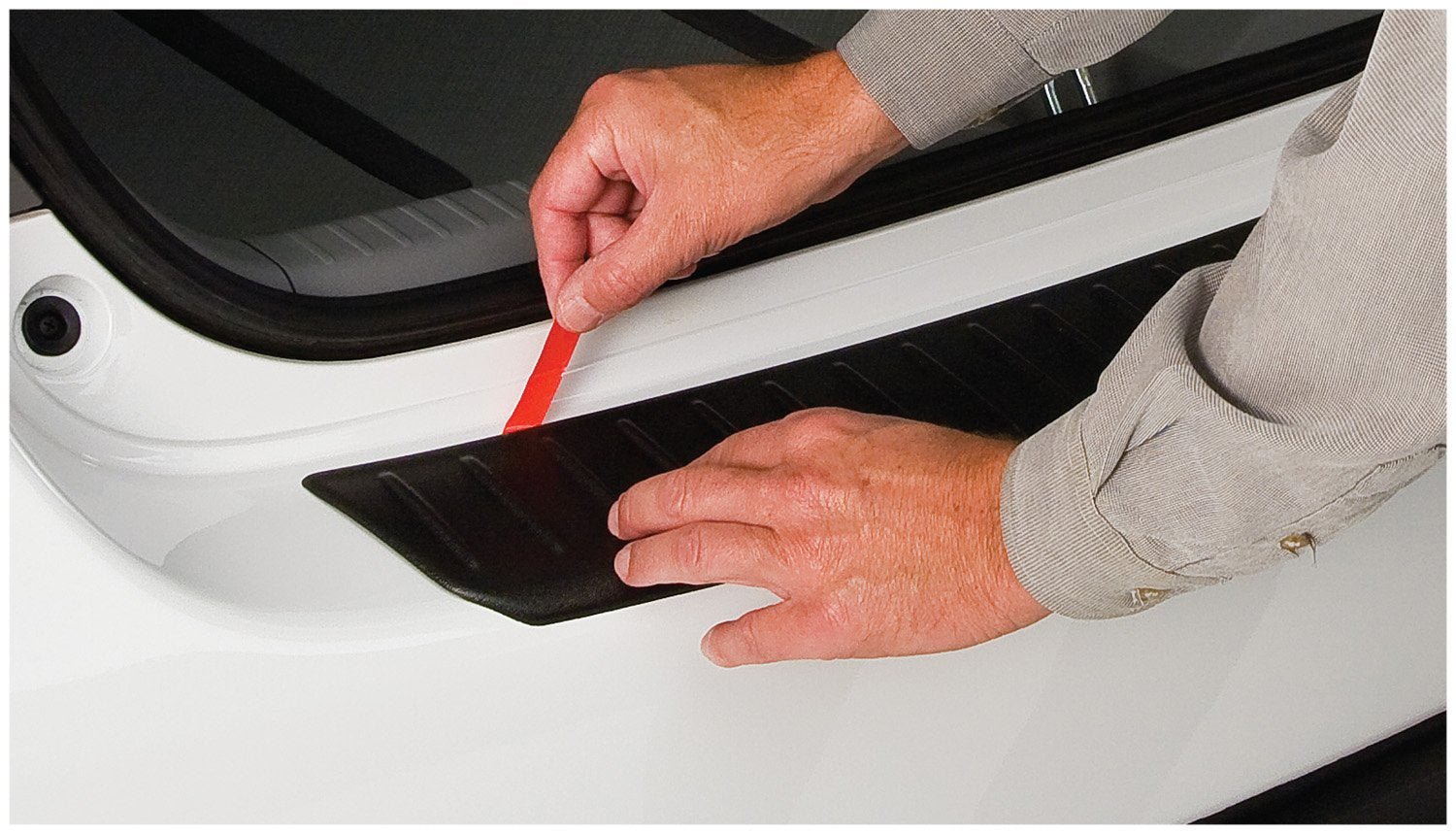 Auto Ventshade [Avs Bumper/Protection | Fits 2007-2011 Toyota Camry, 1 Pc. | Black - 34009