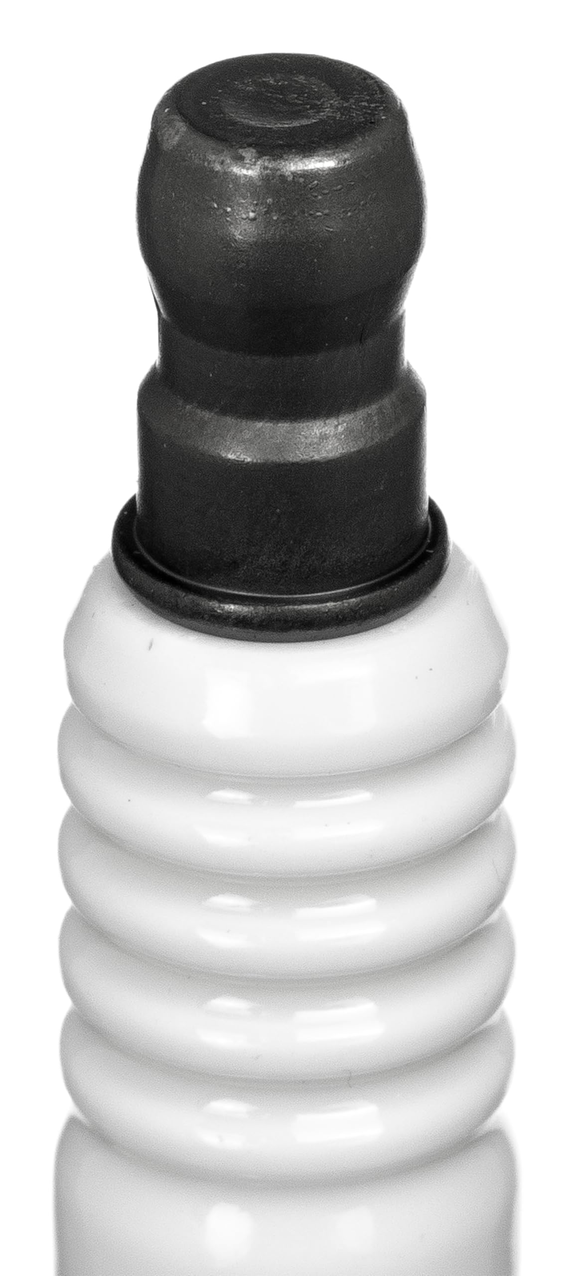 NGK 1422 Spark Plug NGK Laser Iridium Spark Plug (ILKR8E6)