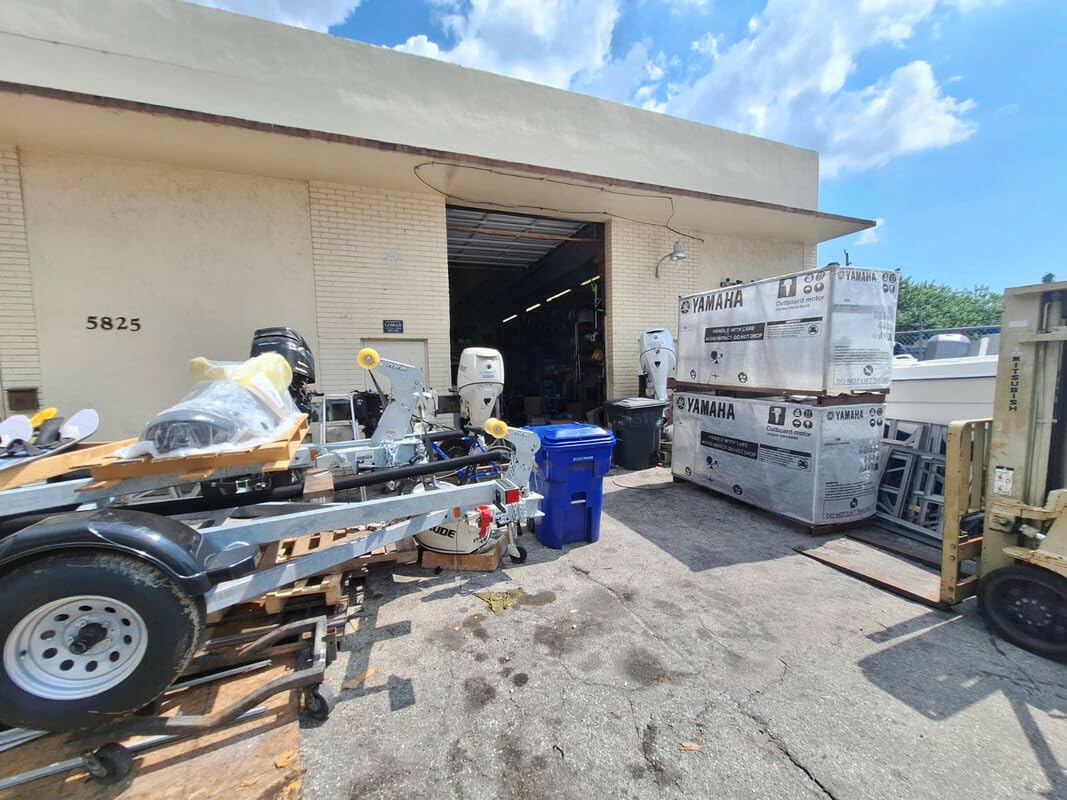 Johnson Evinrude MOST 10 to 300 HP Spark Plug Wire 9'' Ignition Coil R 582365