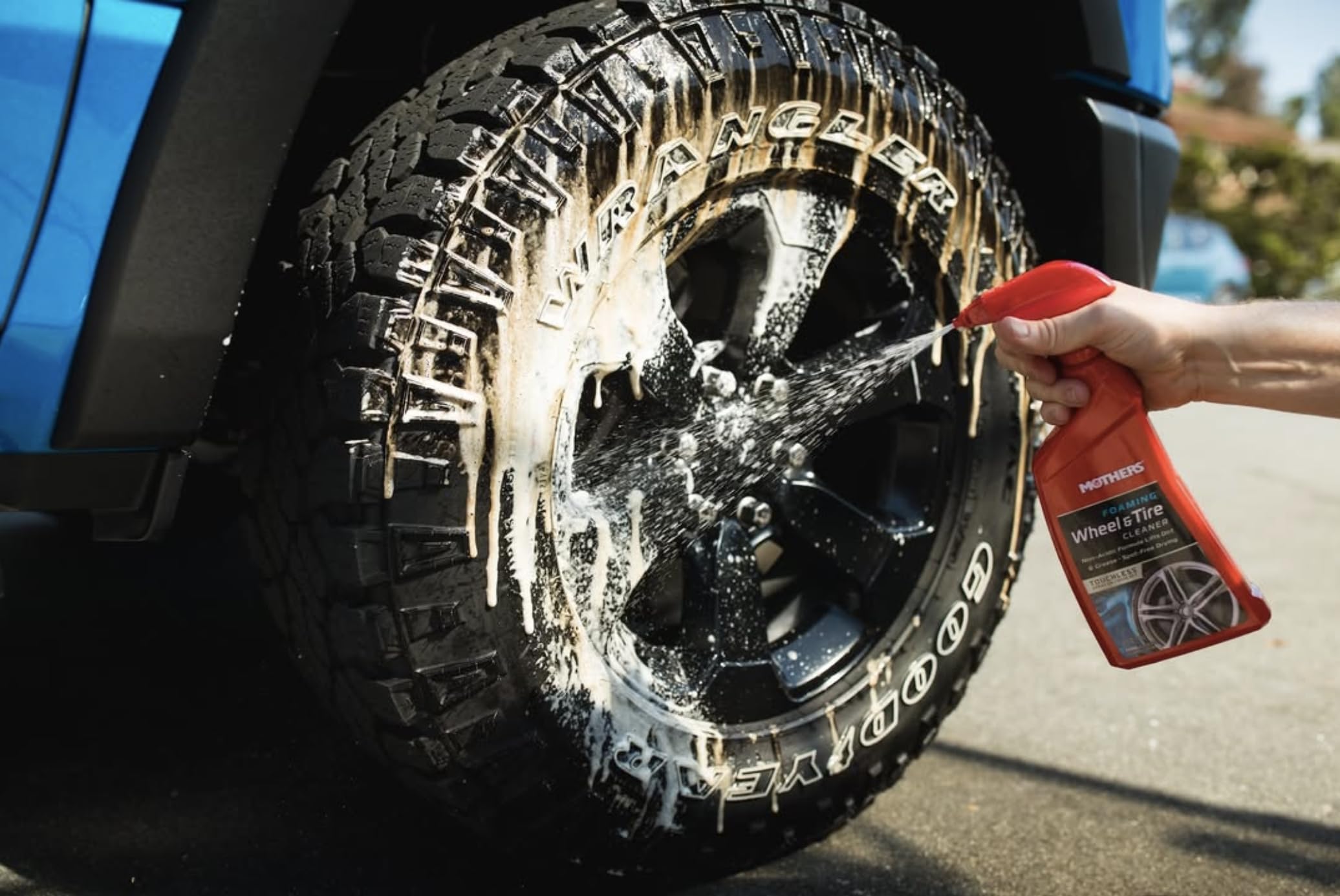 Mothers 05924 Foaming Wheel & Tire Cleaner - 24 Oz.