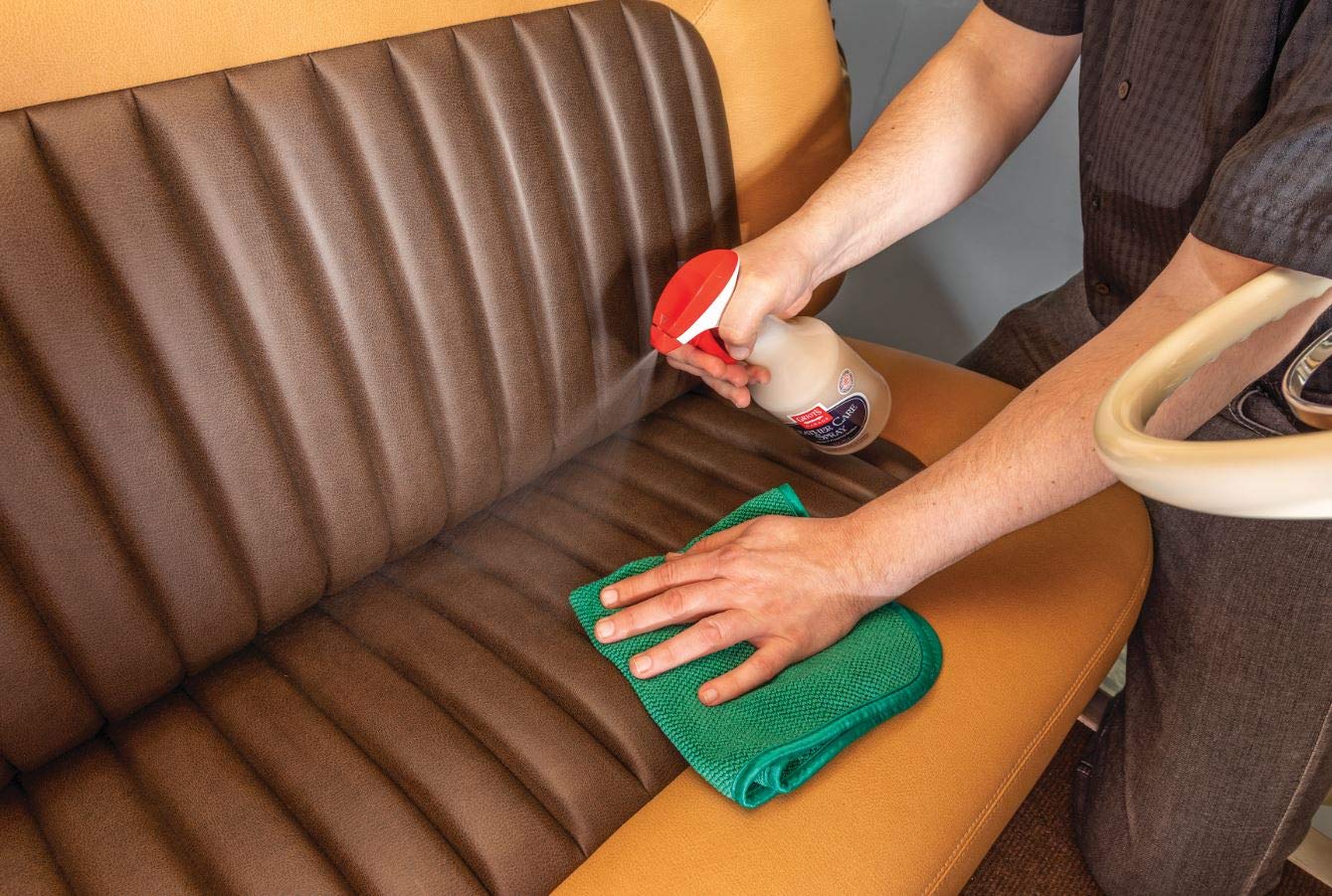 Griot'S Garage Leather Care Spray, Car Seat Cleaner And Conditioner For Upholstery, Furniture, Clothing, And More, 11055, One Ga