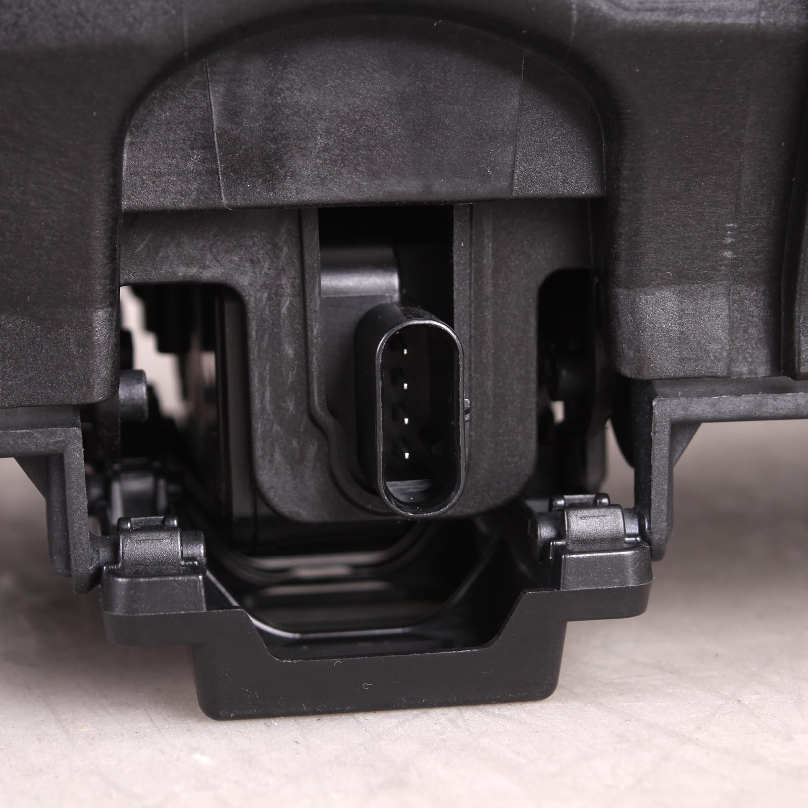 TYG (CAPA QUALITY) Active Grille Shutter For Chrysler Pacifica Hybrid '17-'23/Pacifica '17-'23/Voyager '20- '22 68438679AC CH120