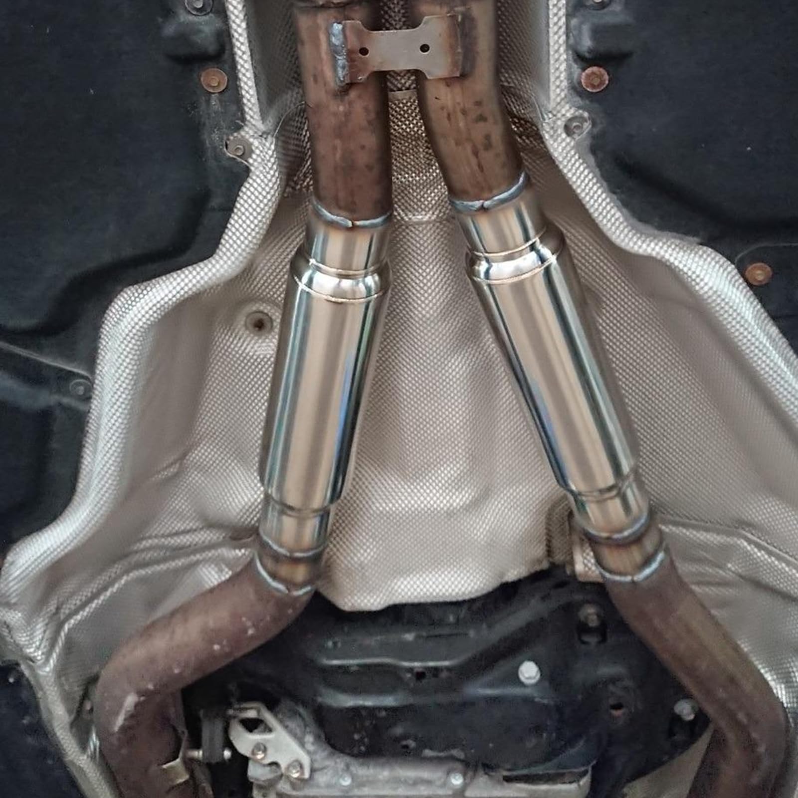 A-Karck 2.5'' Inlet Exhaust Resonator, 2.5'' Inlet 2.5'' Outlet 11.5'' Overall Length Muffler Resonator Stainless Steel Black