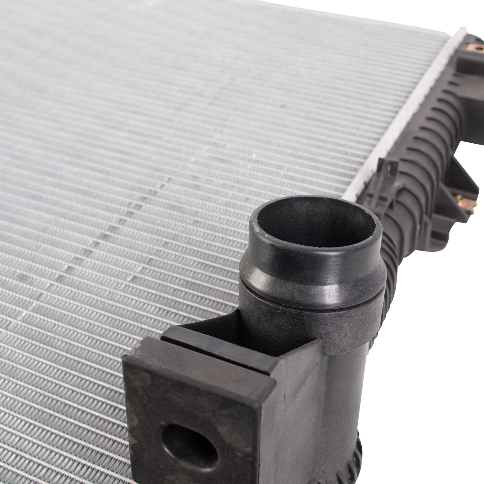 Trq Front Radiator Assembly Aluminum Core Compatible With 11-16 Ford F-250 Super Duty F-350 Super Duty F-450 Super Duty F-550 Su