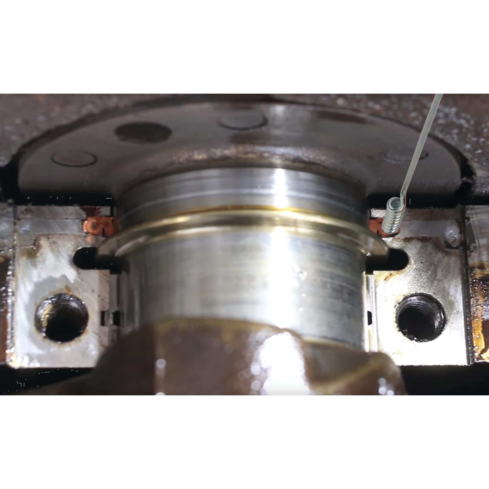 Performance Tool W84019 Rear Main Seal Installer/Remover Kit - Metal, Efficiently Installs/Removes Seals Without Engine Removal