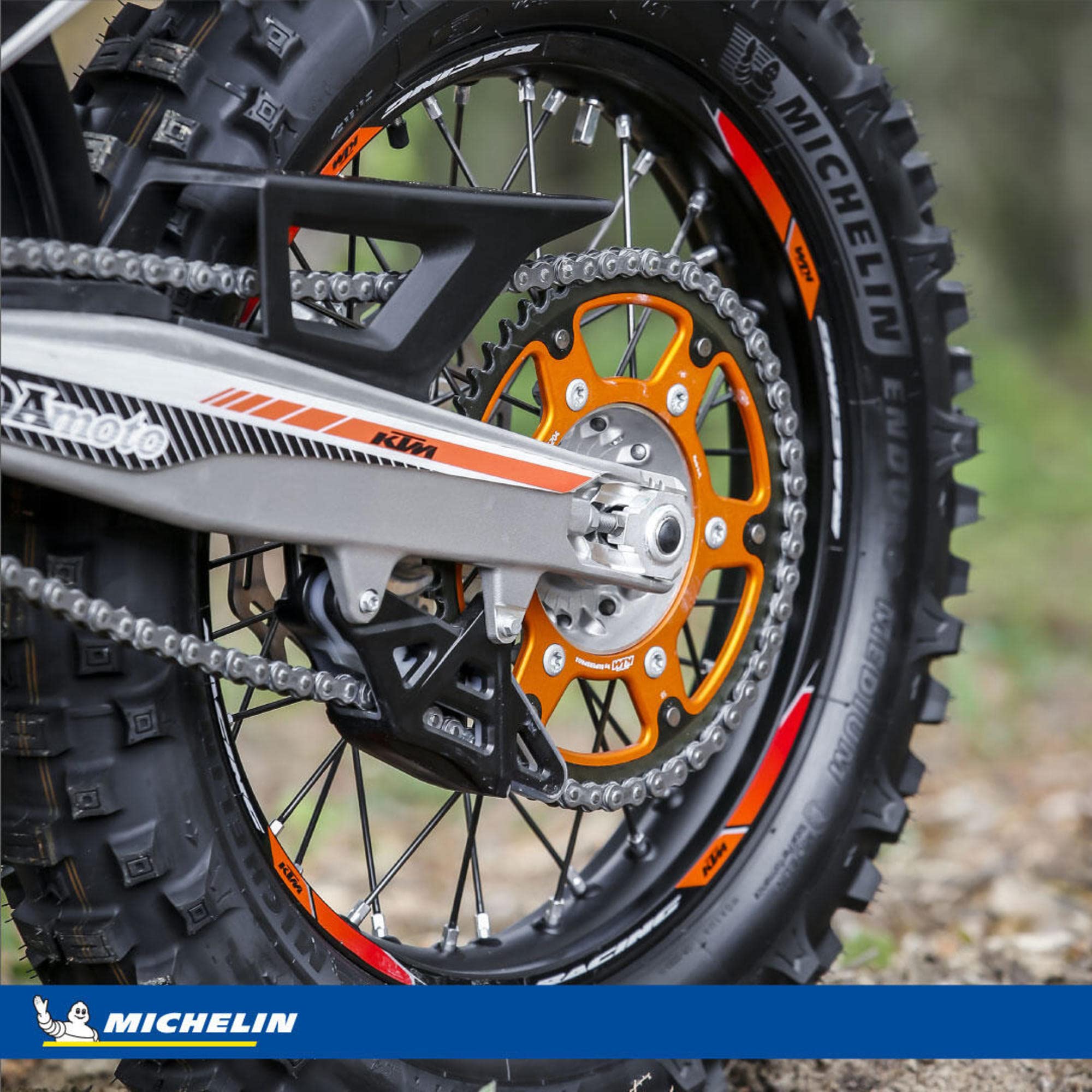 120/90-18 Michelin Enduro Medium Rear Tire