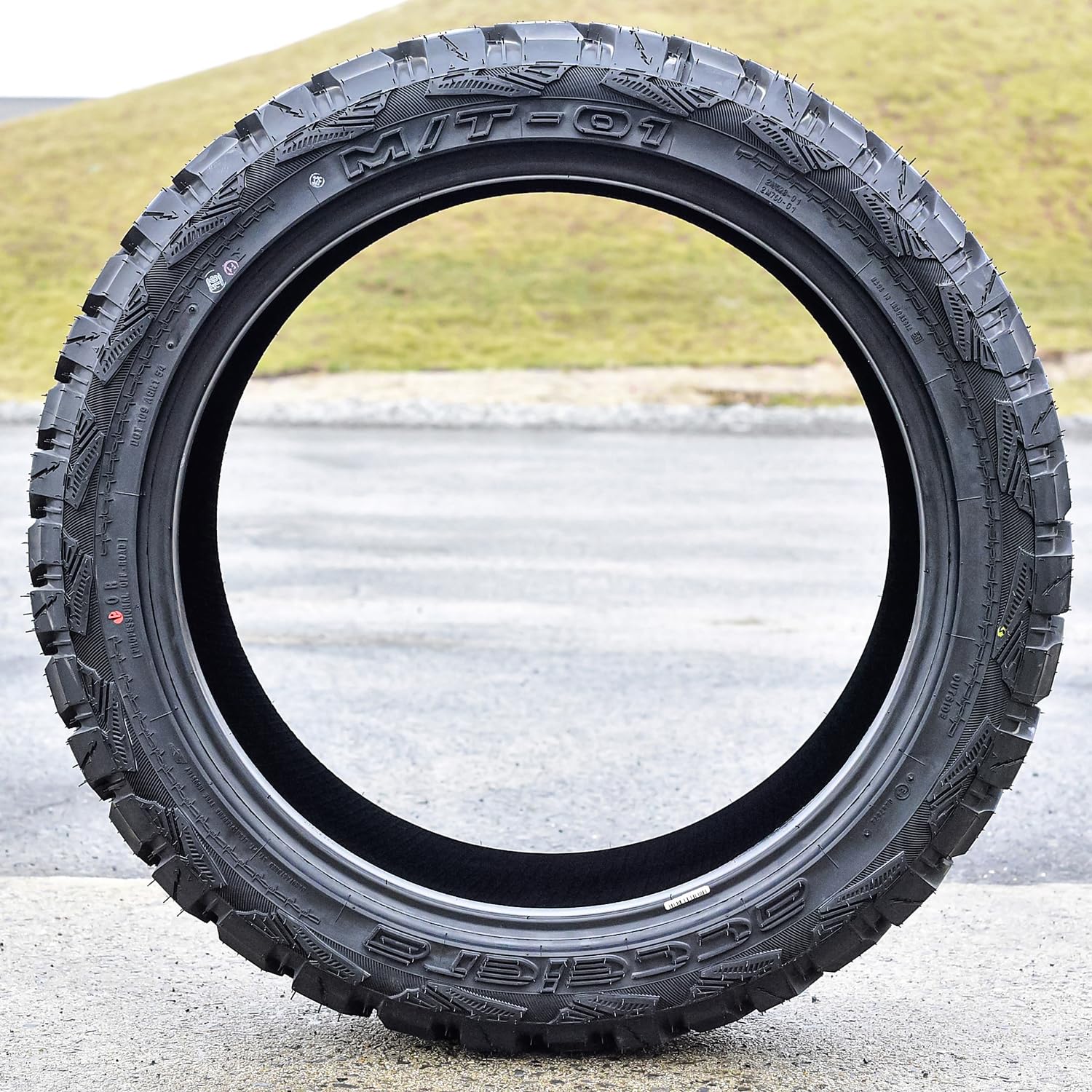 Accelera Lt275/55 R20/8 115/112P Mt-01 Bsw Tl(T)