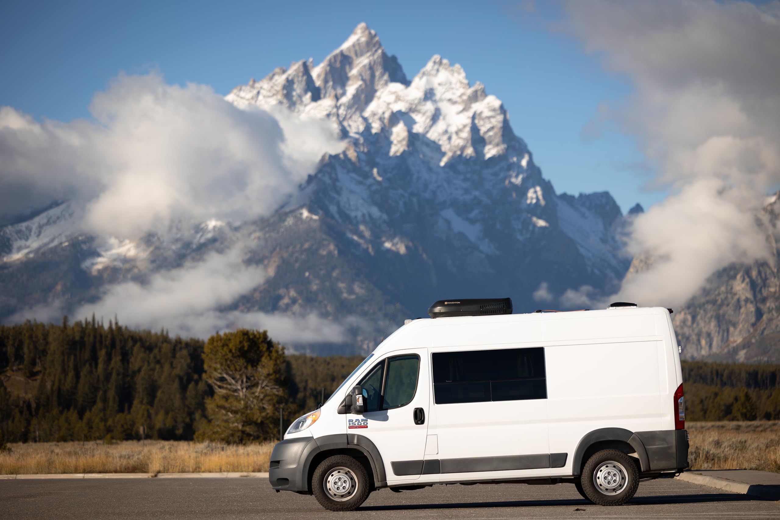 Recpro Rv Air Conditioner 15K Ducted Or Non-Ducted | Quiet Ac | 110-120V | Heat Pump And Cooling | Easy Install | All-In-One Unit | For Camper, Fifth Wheel, Food Trucks (Ducted, White)