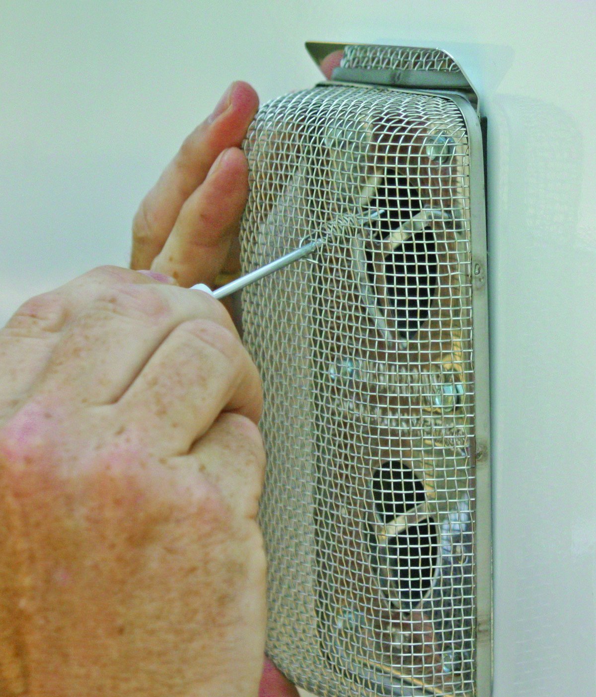 Camco 42140 Flying Insect Screen - Fur 100