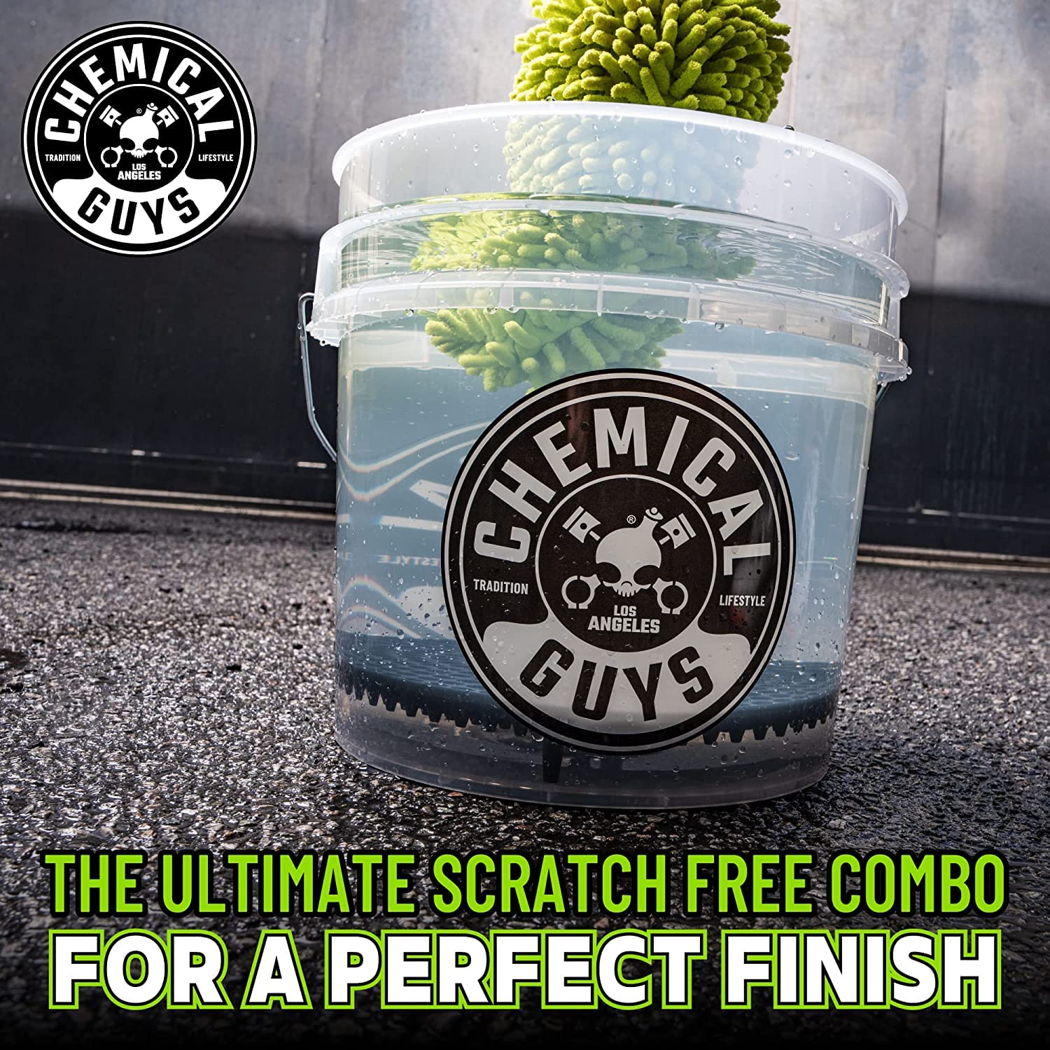 Chemical Guys Hol126L 8-Piece Arsenal Builder Car Wash Kit With Bucket, Dirt Trap, Lid, Wash Mitt, Air Fresheners And (3) 16 Oz