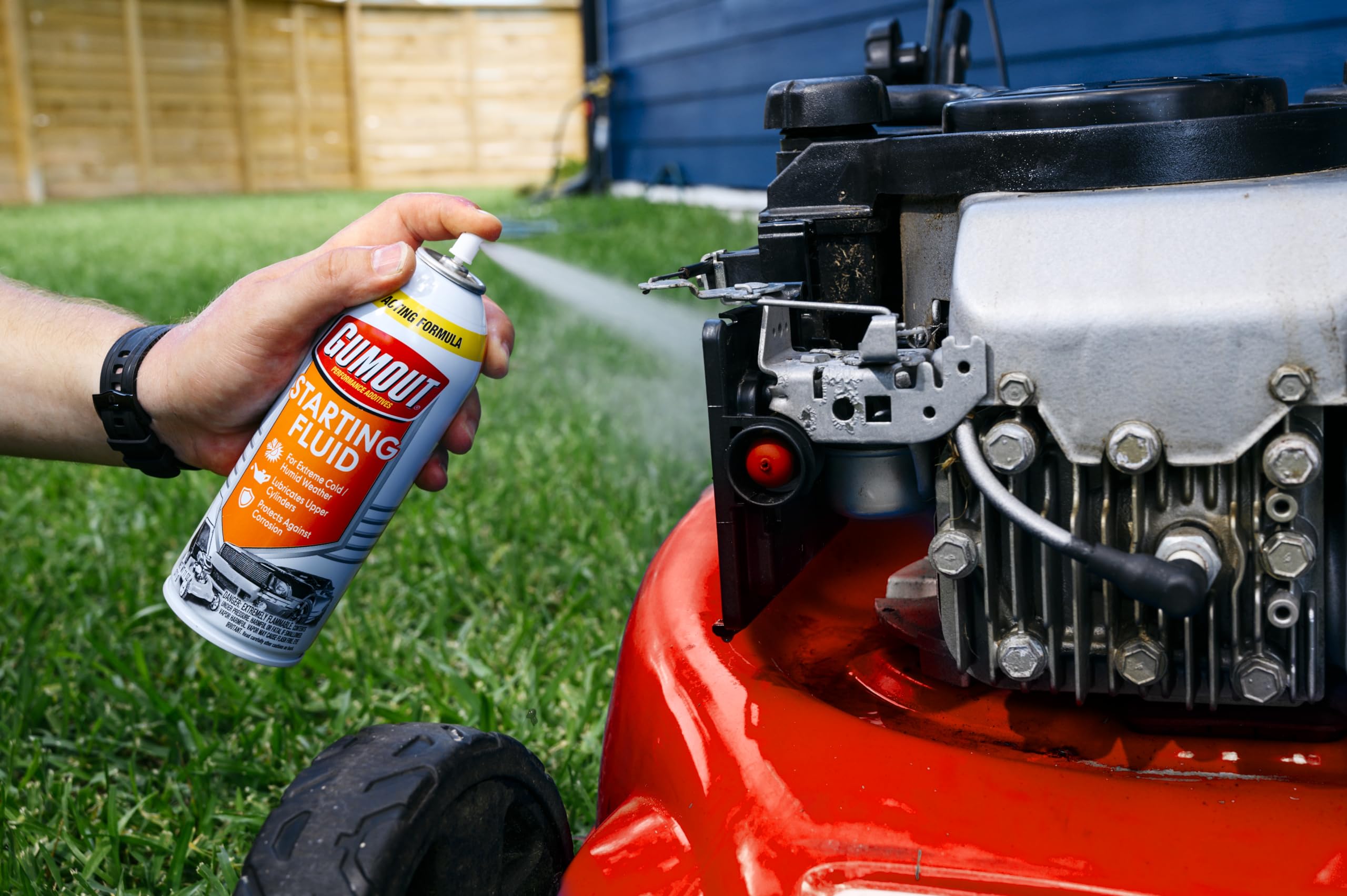 Gumout 5072866 Starting Fluid - Starter Fluid Spray For Gasoline Engines And Lawn Mowers To Inhibit Corrosion And Lubricate Upper Cylinders - Extreme Weather, Carb, Air Cleaner, Or Intake, 11 Oz.