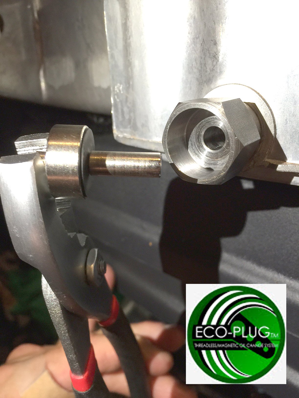 ECO-PLUG - Oil Drain Plug for Damaged Aluminum Oil Pan Tapered Thread Size 12mm-16mm Thread Diameter 3/4'' Short Thread Non-Rece